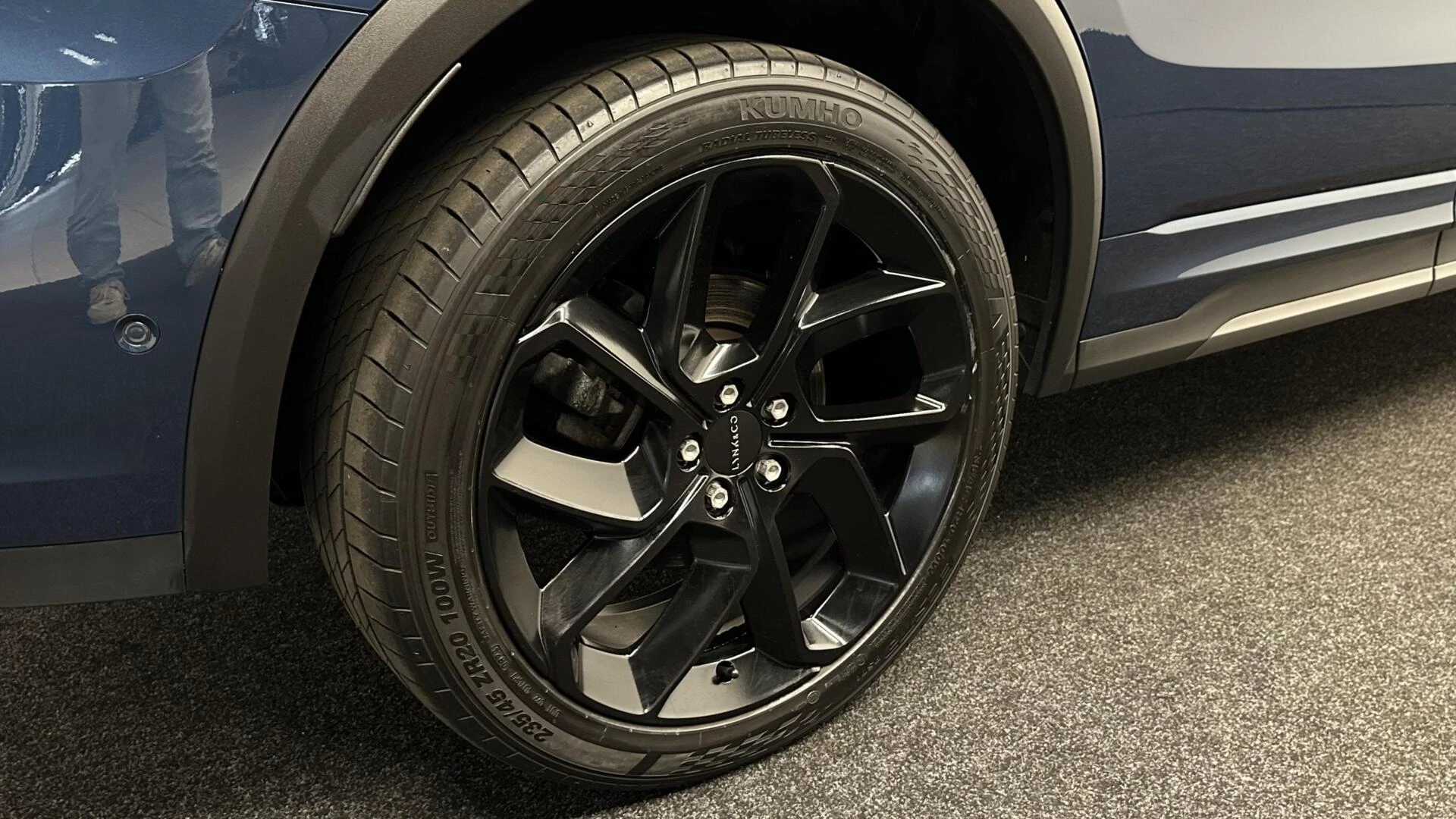 Hoofdafbeelding Lynk & Co 01