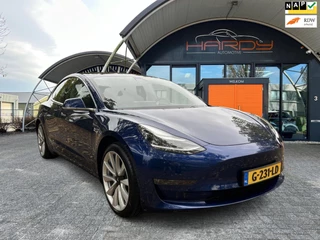 Hoofdafbeelding Tesla Model 3 Tesla Model 3 Long Range AWD 75 kWh 88% SOH Trekhaak (fiets) Rijklaarprijs!