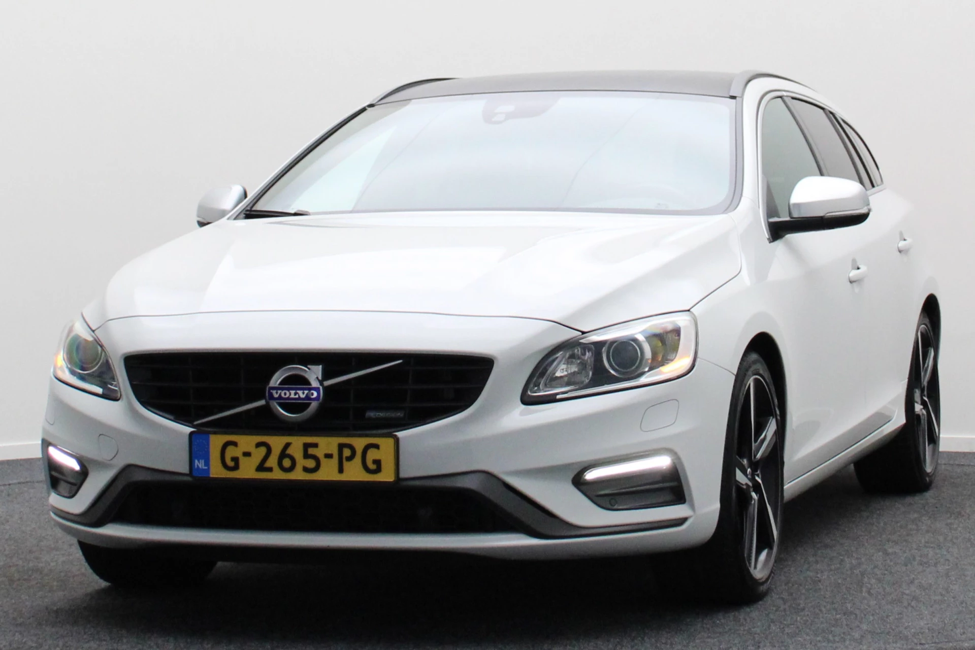 Hoofdafbeelding Volvo V60