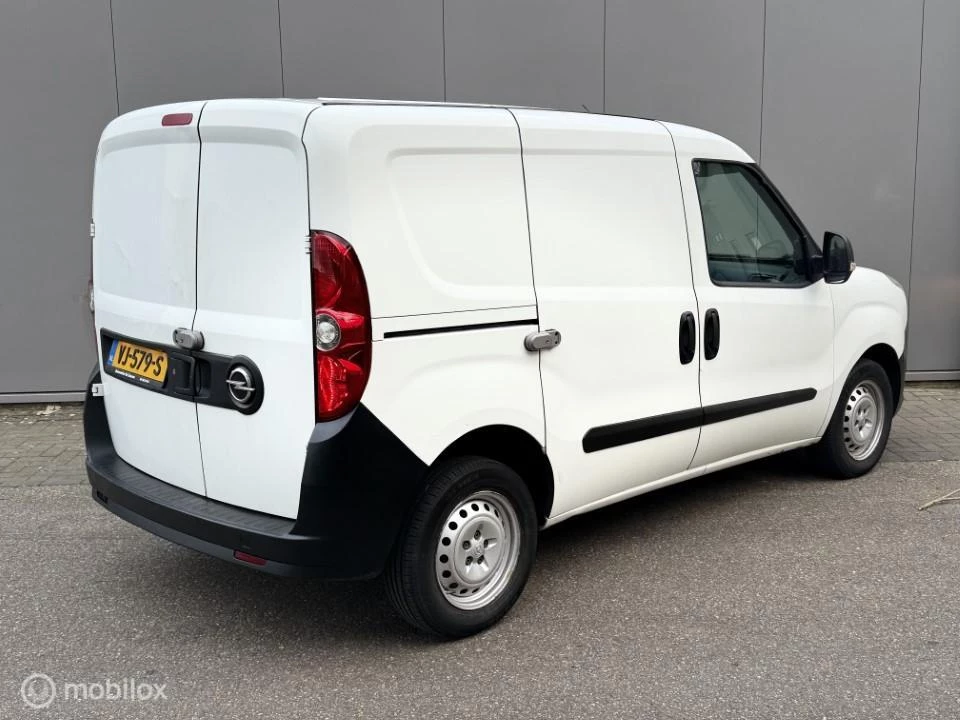 Hoofdafbeelding Opel Combo