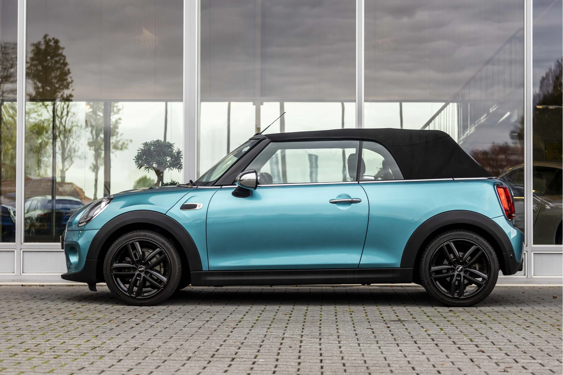 Hoofdafbeelding MINI One Cabrio