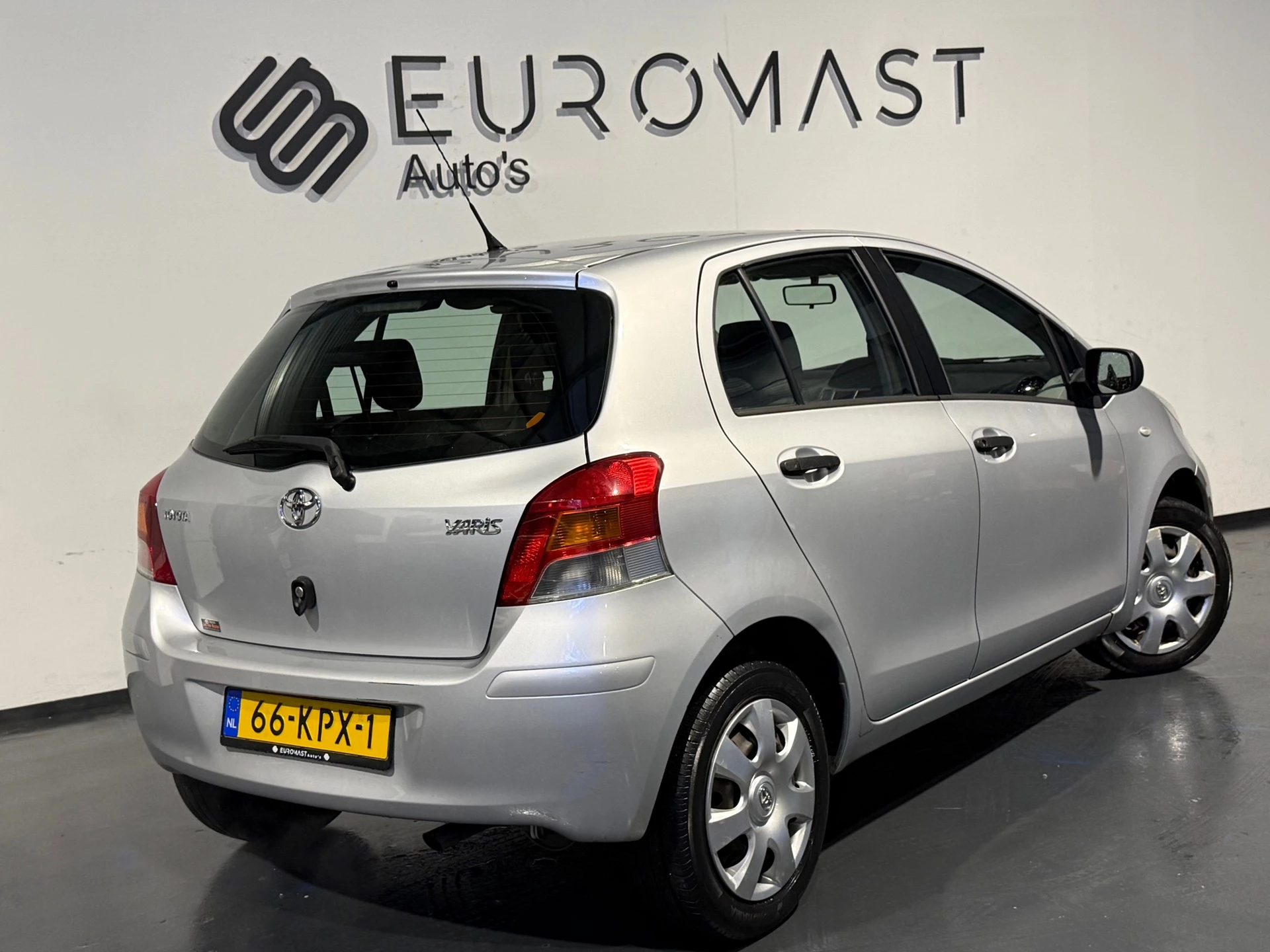 Hoofdafbeelding Toyota Yaris