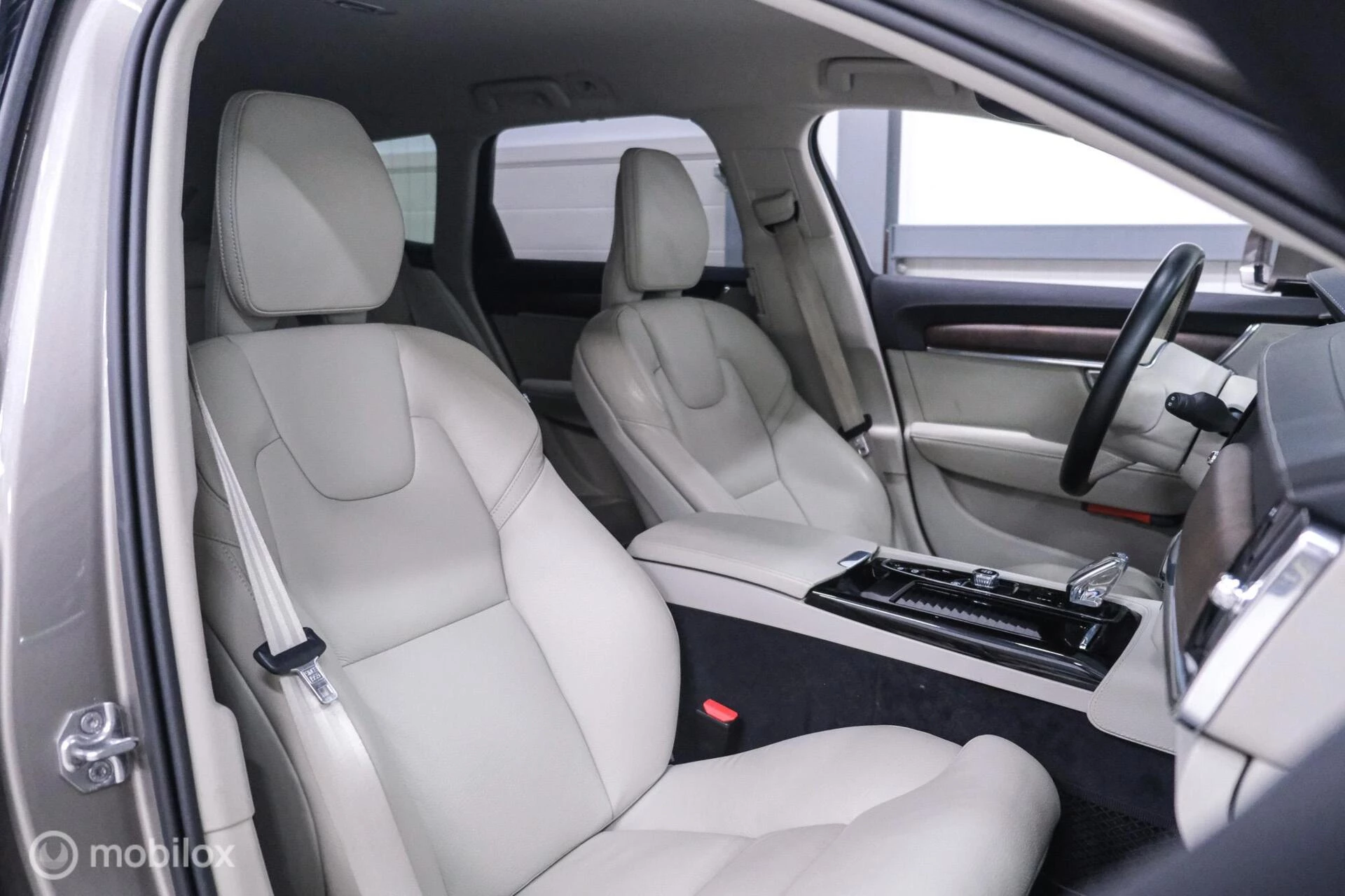 Hoofdafbeelding Volvo V90