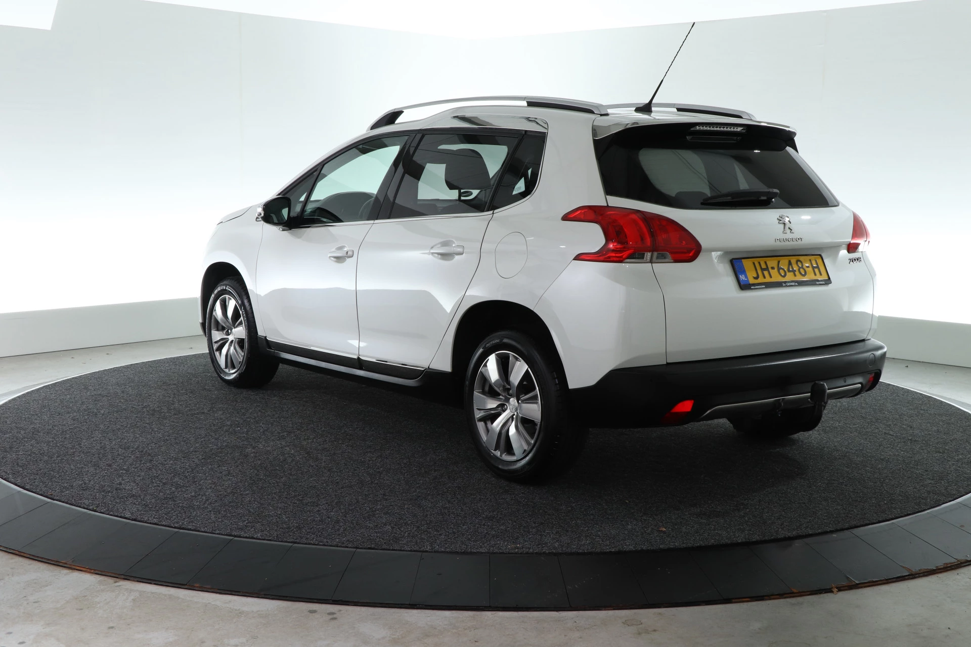Hoofdafbeelding Peugeot 2008