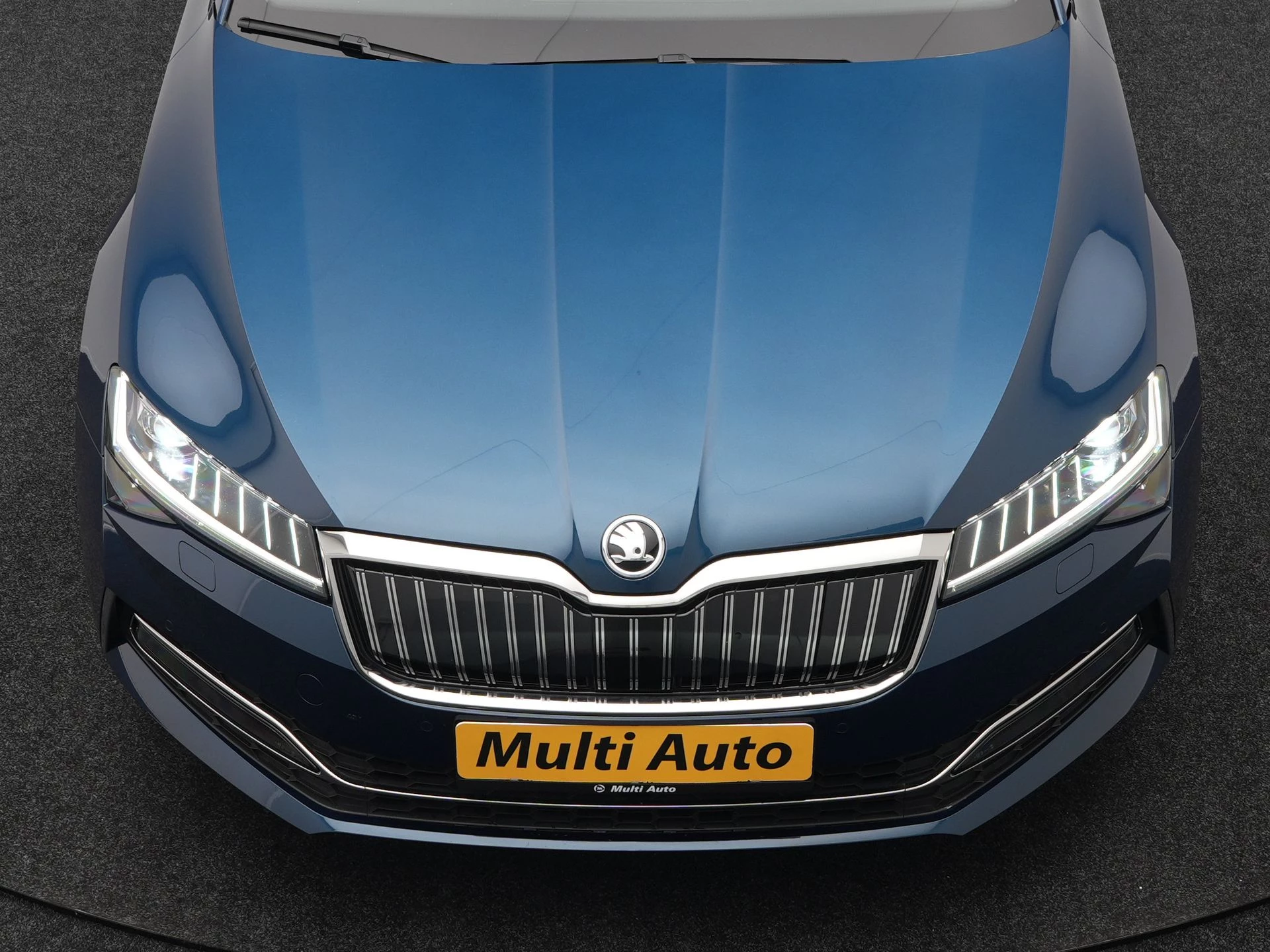 Hoofdafbeelding Škoda Superb