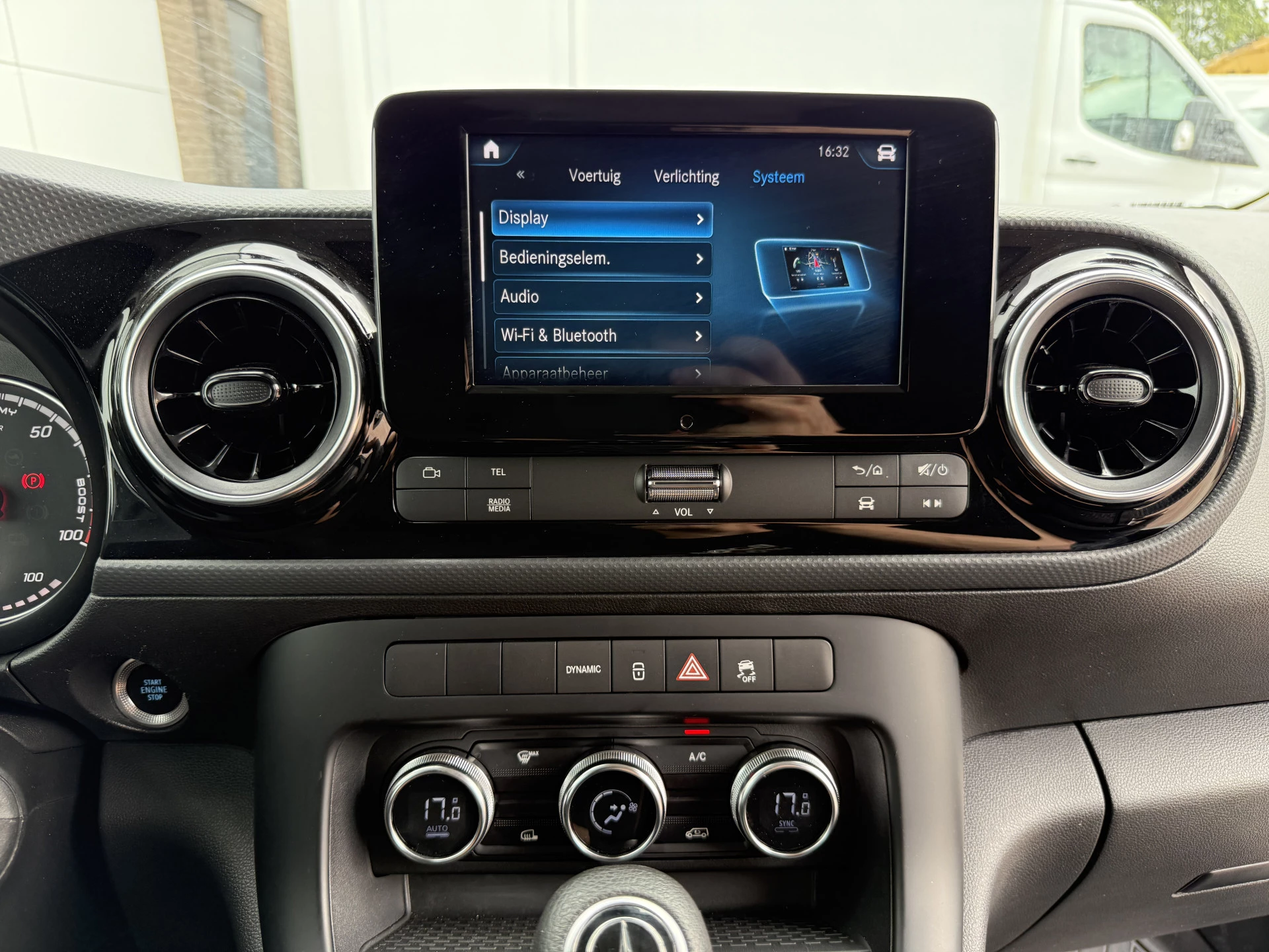 Hoofdafbeelding Mercedes-Benz eCitan