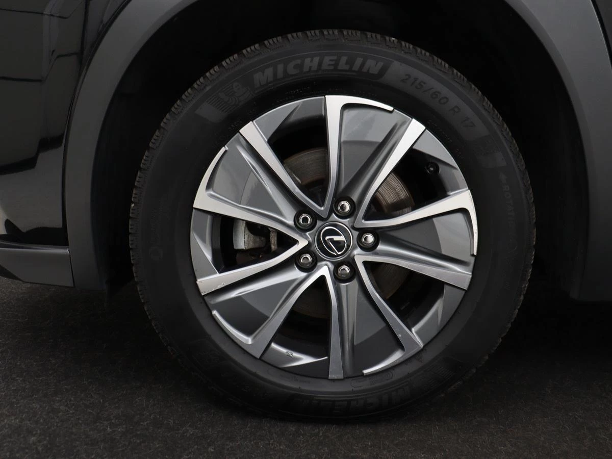 Hoofdafbeelding Lexus UX