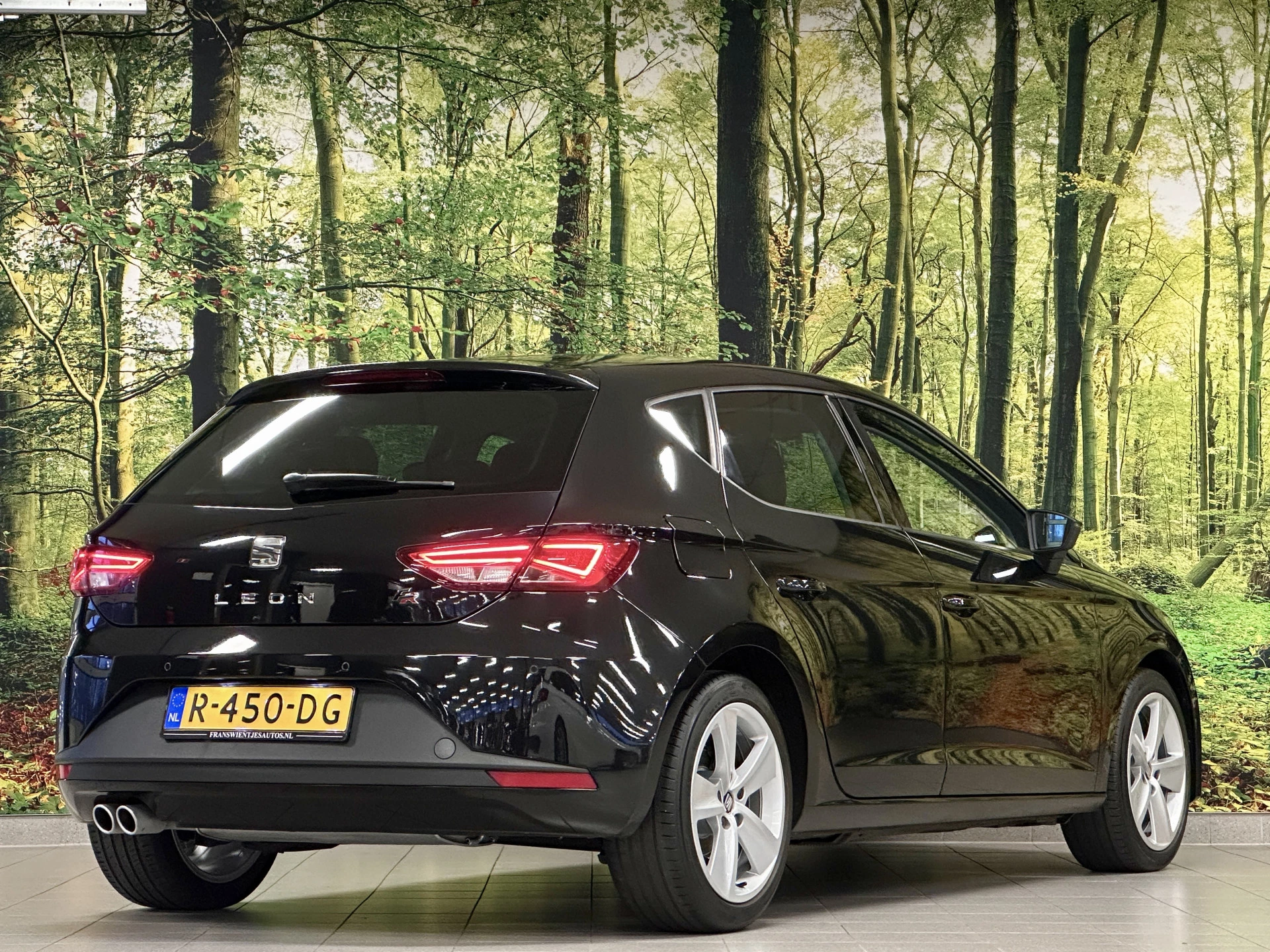 Hoofdafbeelding SEAT Leon