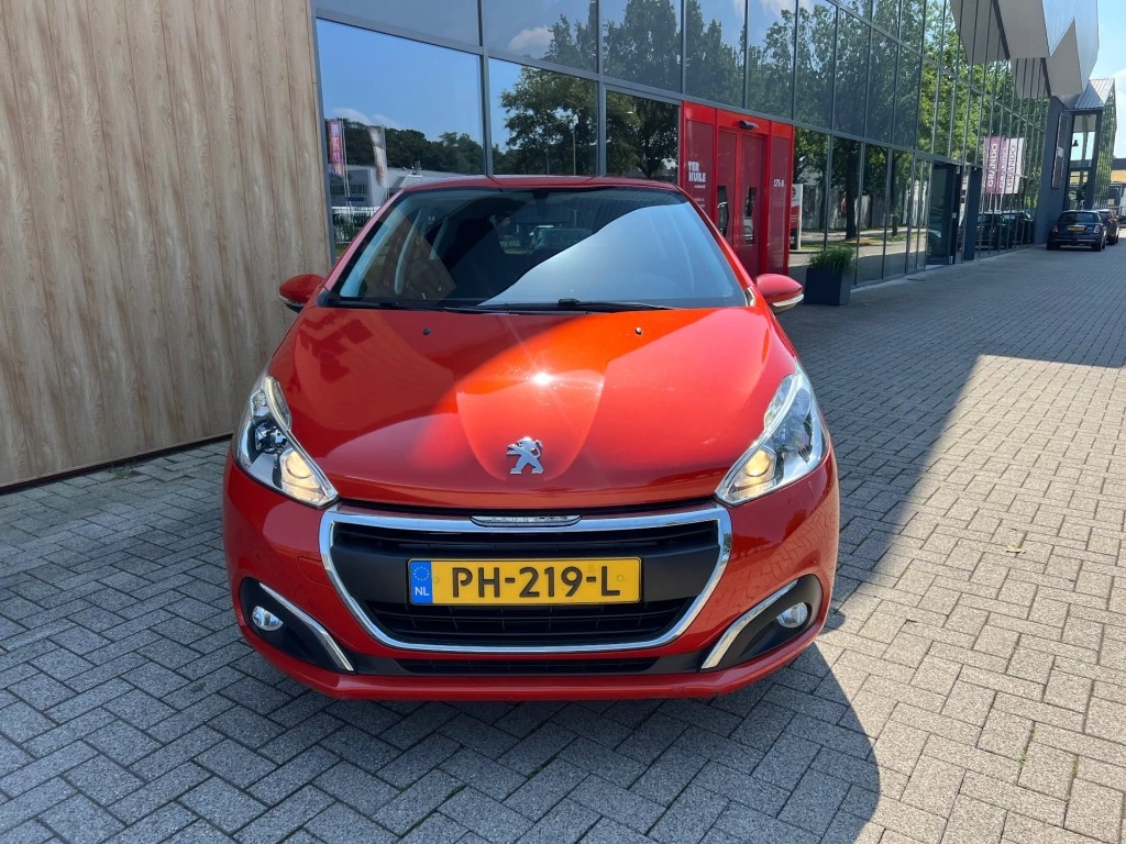 Hoofdafbeelding Peugeot 208