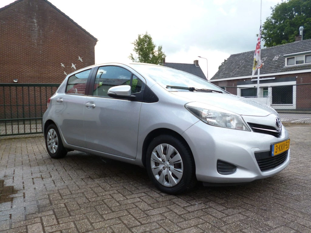 Hoofdafbeelding Toyota Yaris