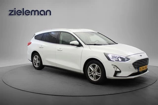 Ford Focus Wagon 1.0 EcoBoost Trend Edition Business - Carplay, Navi, Cruise, PDC, Camera