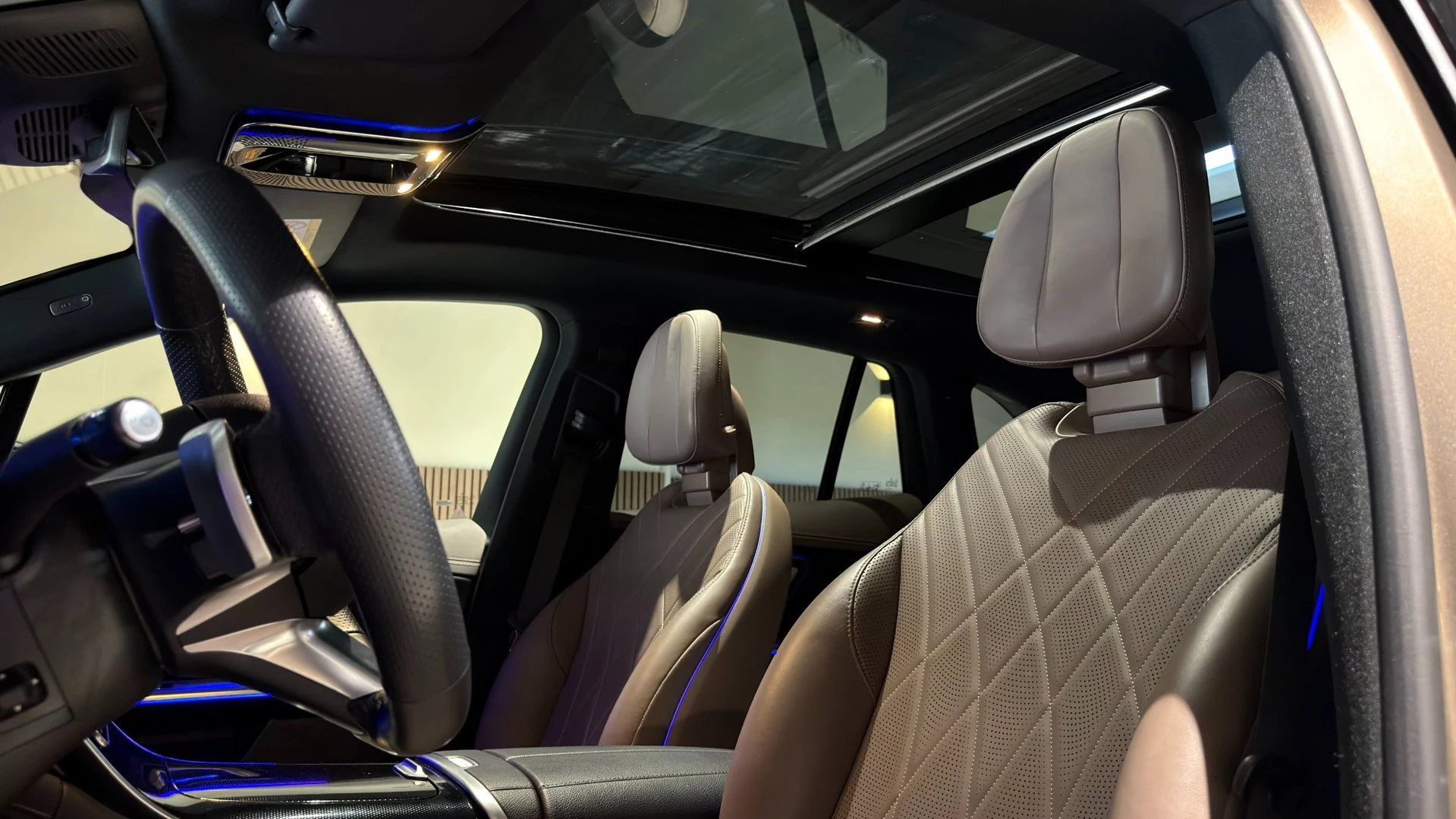 Hoofdafbeelding Mercedes-Benz EQE