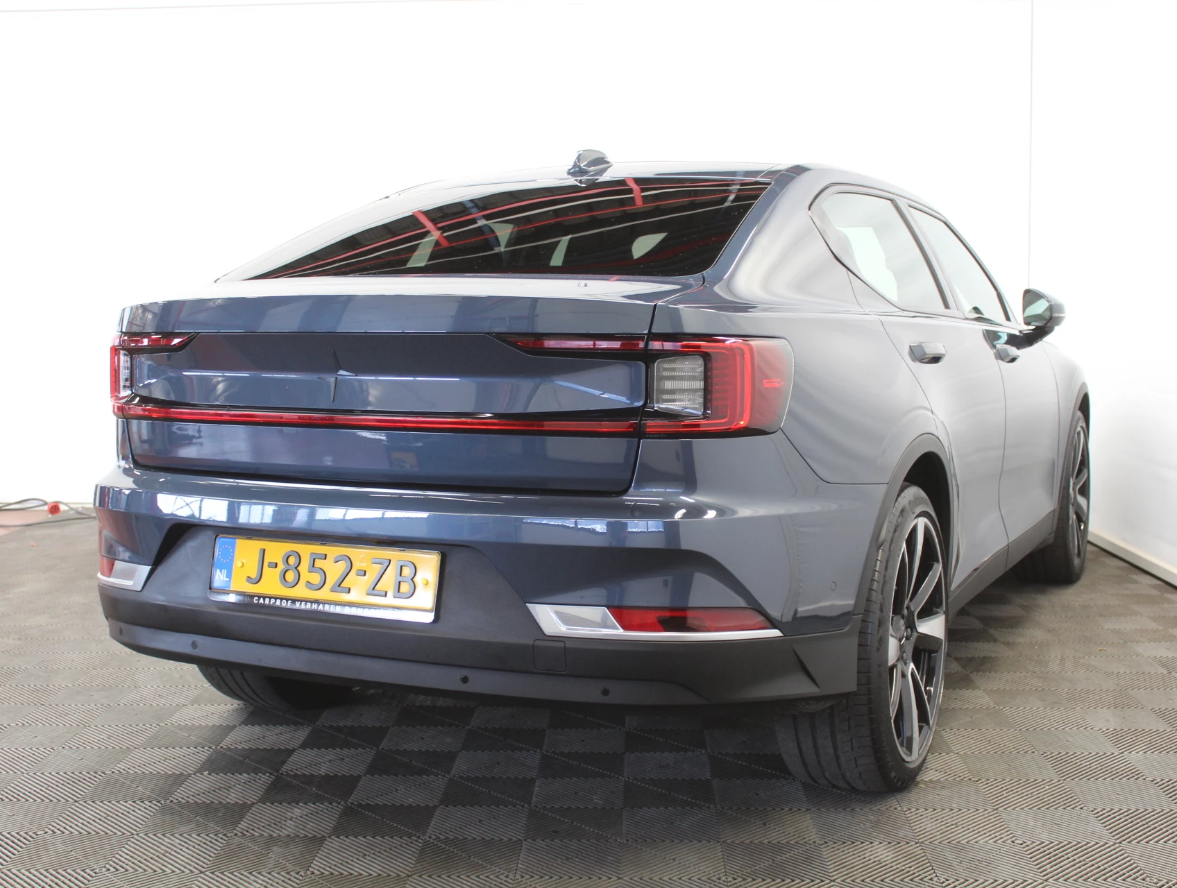 Hoofdafbeelding Polestar 2