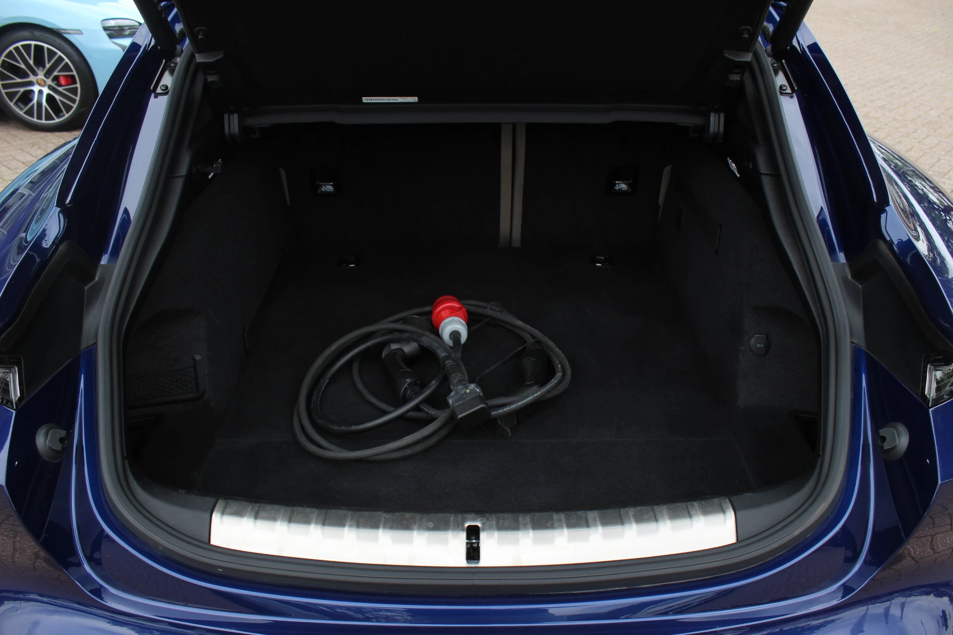 Hoofdafbeelding Porsche Taycan