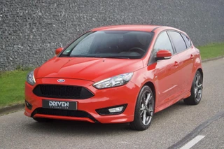 Ford Focus 1.0 ST Line | Dealer Auto - Airco - Navi