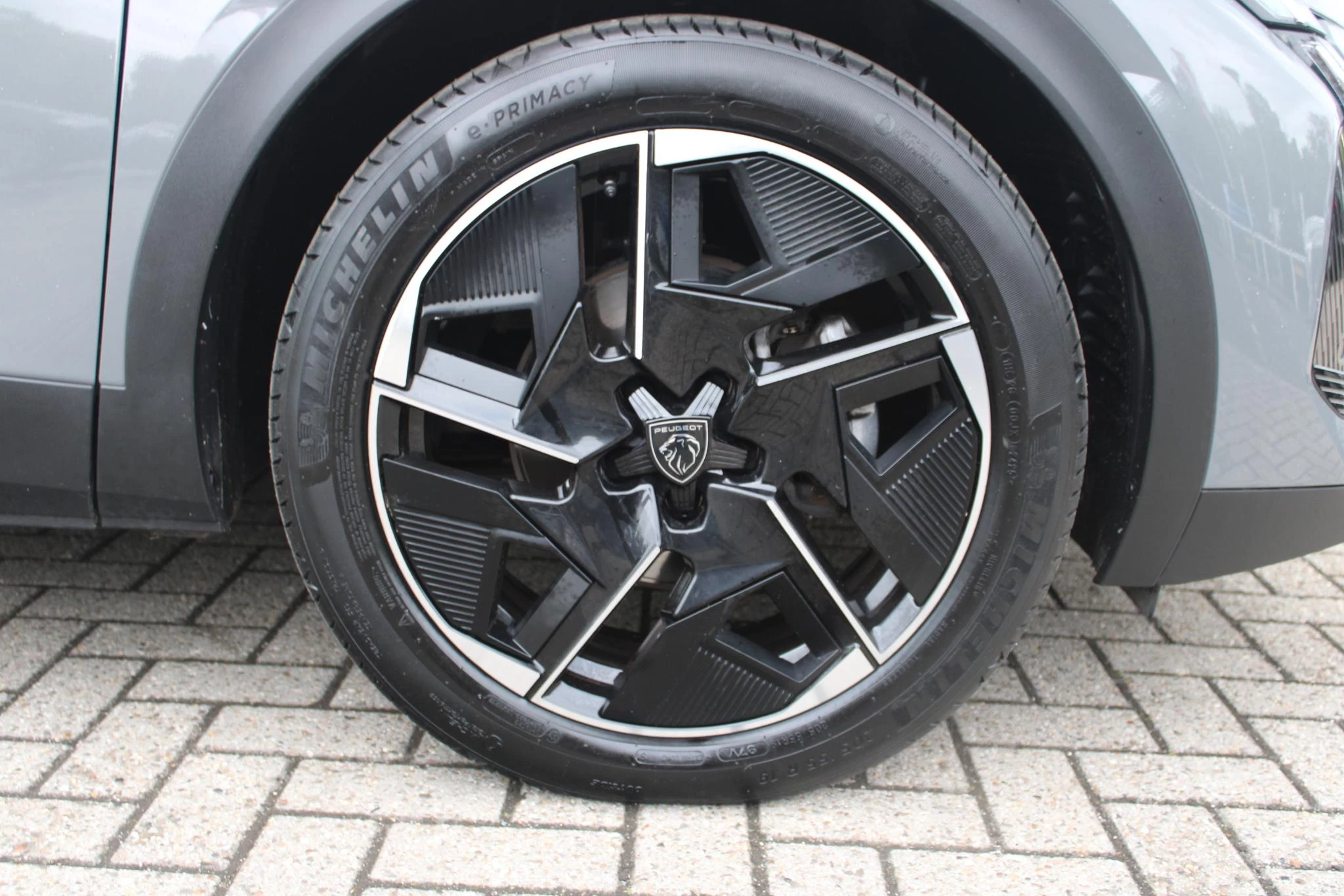 Hoofdafbeelding Peugeot 408