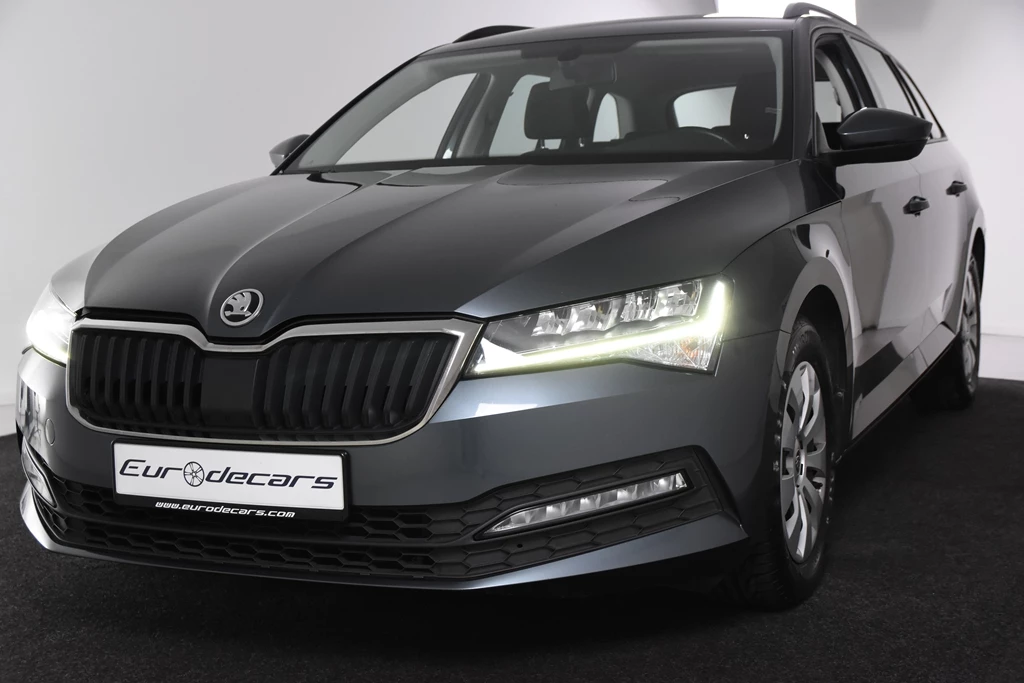 Hoofdafbeelding Škoda Superb