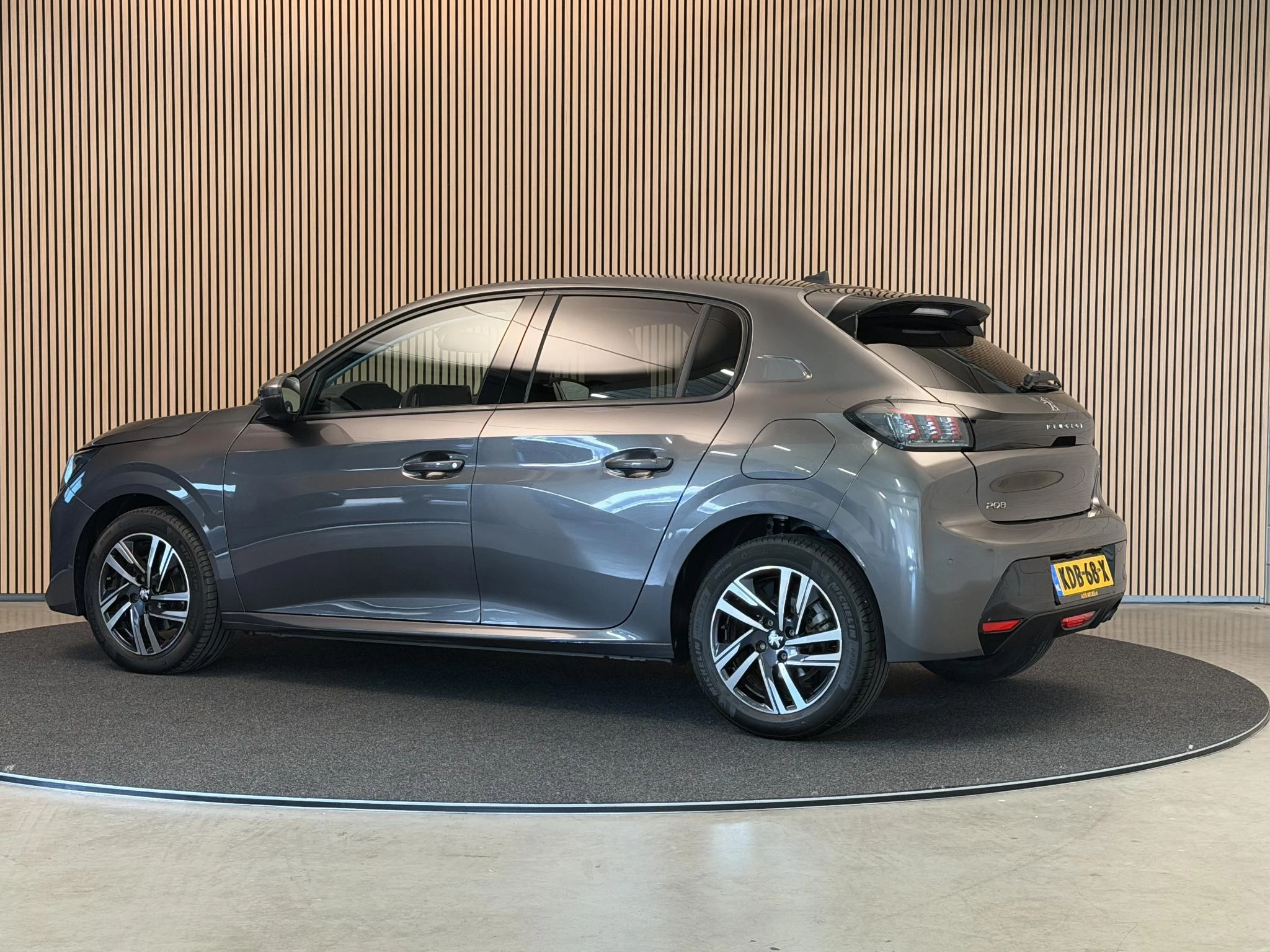 Hoofdafbeelding Peugeot 208