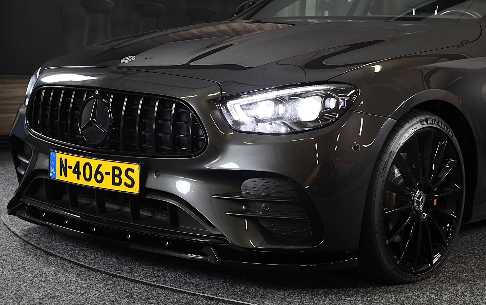 Hoofdafbeelding Mercedes-Benz E-Klasse