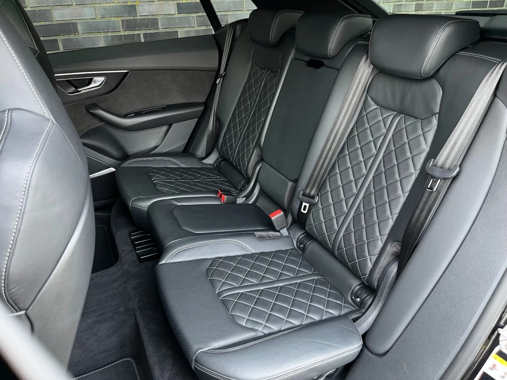 Hoofdafbeelding Audi Q8