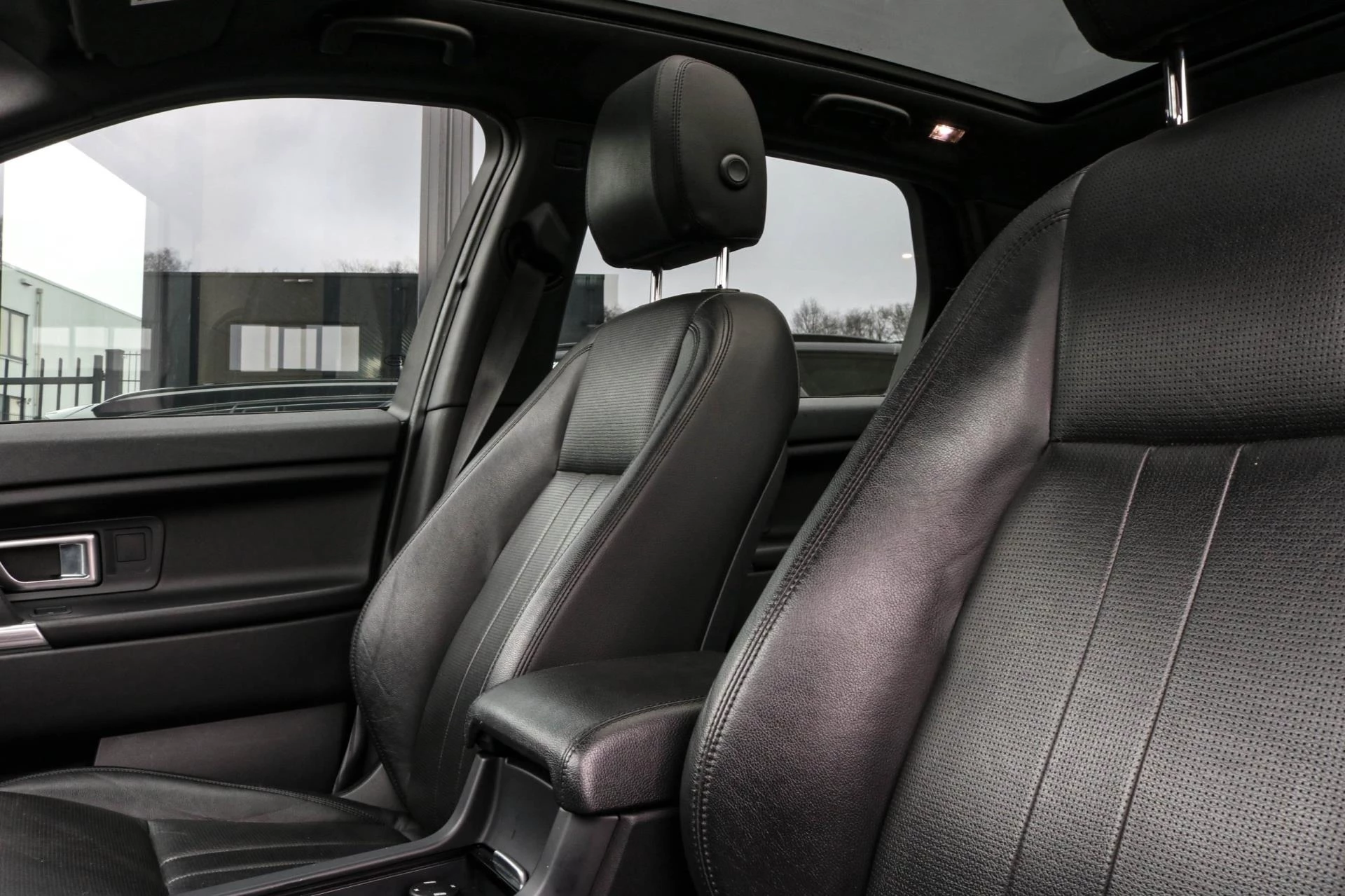 Hoofdafbeelding Land Rover Discovery Sport