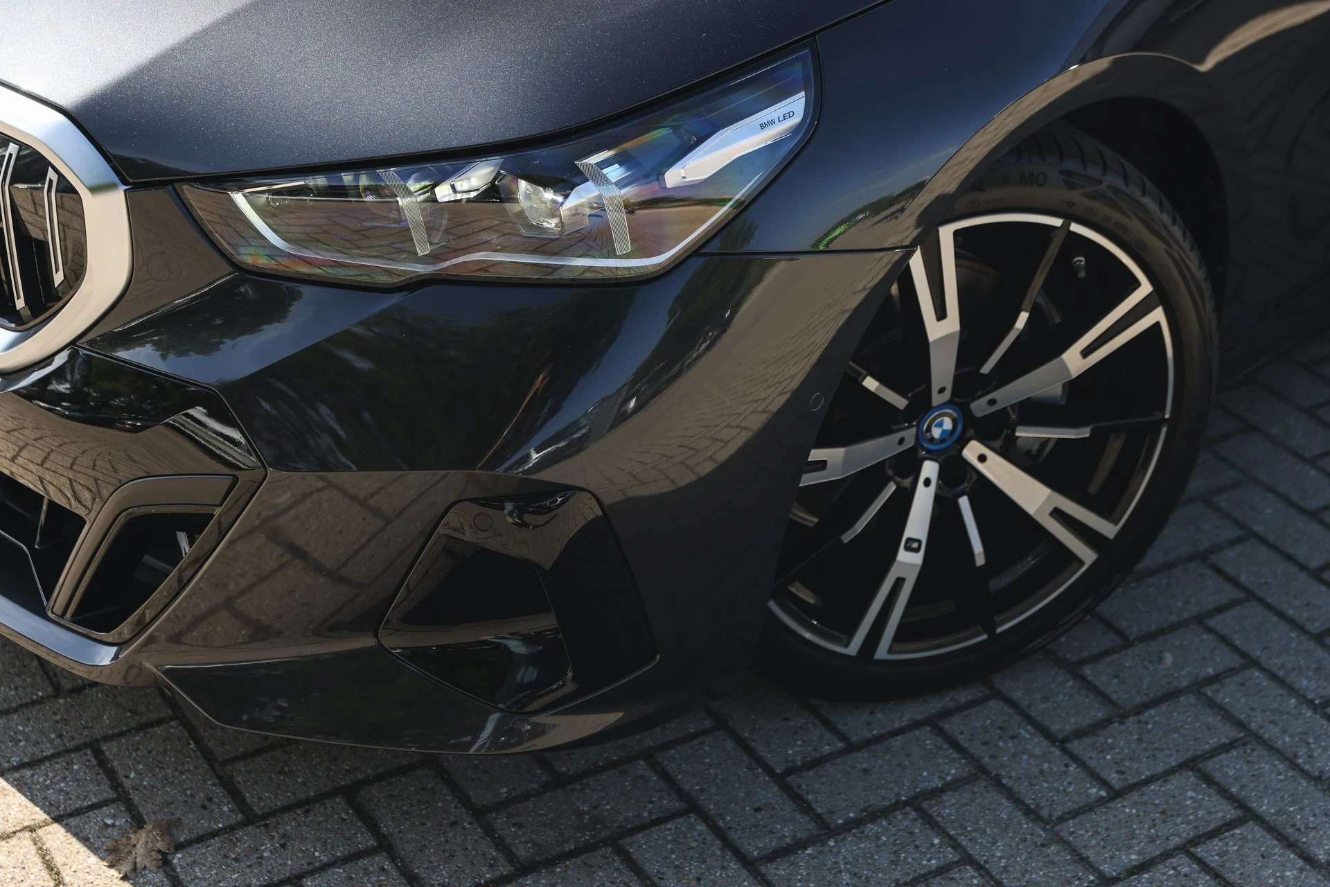 Hoofdafbeelding BMW i5