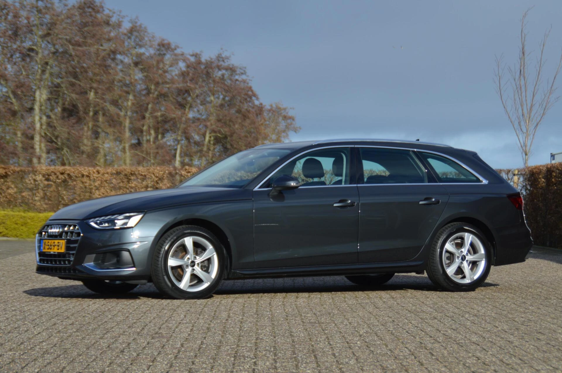 Hoofdafbeelding Audi A4