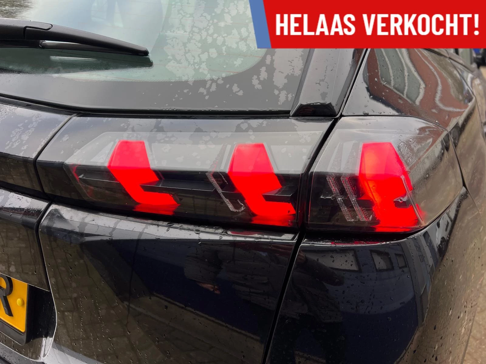 Hoofdafbeelding Peugeot e-2008