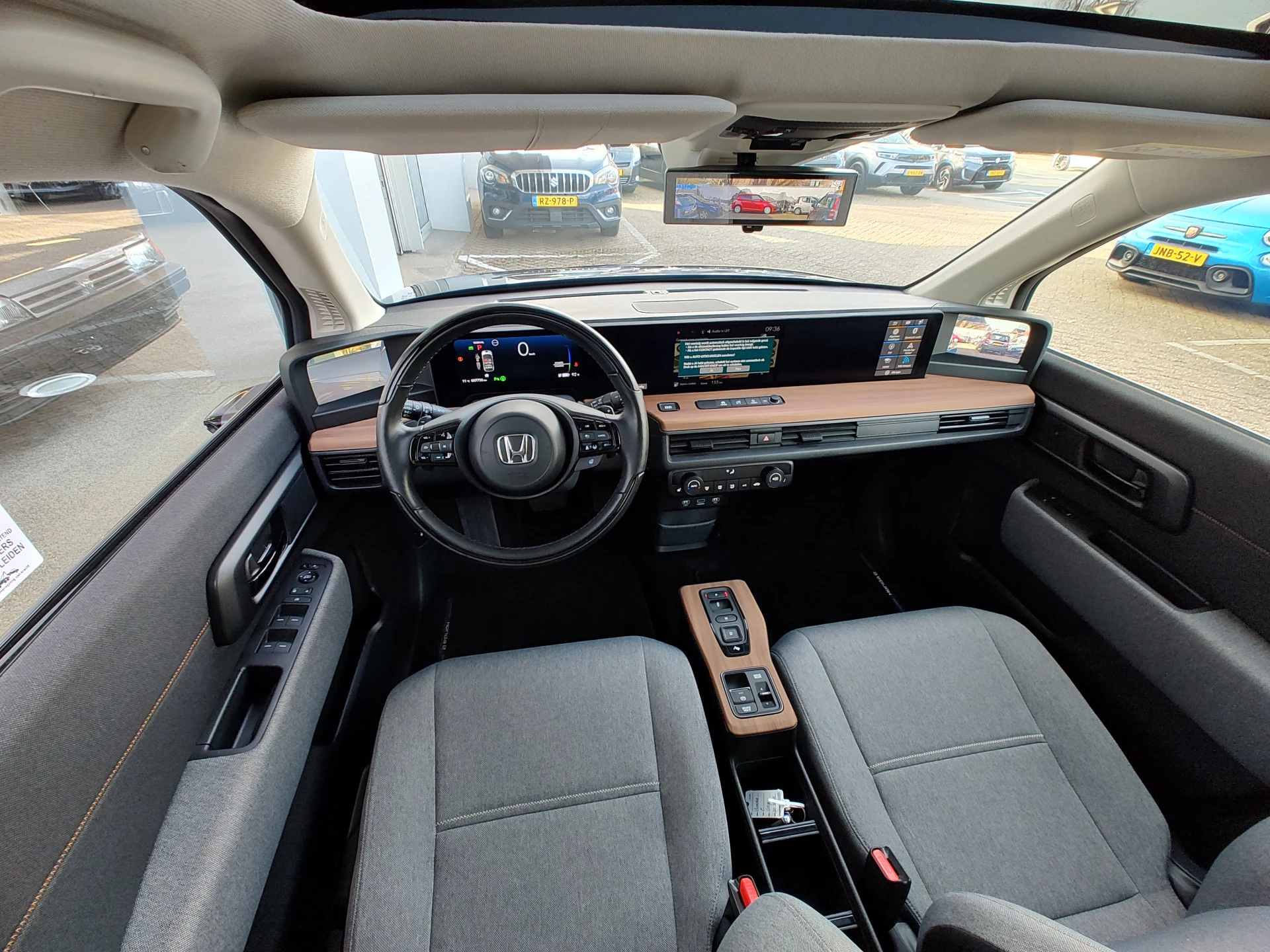 Hoofdafbeelding Honda e