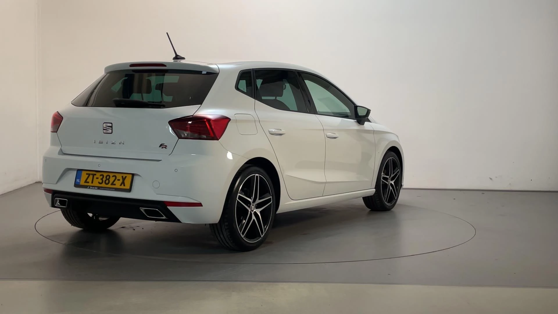 Hoofdafbeelding SEAT Ibiza