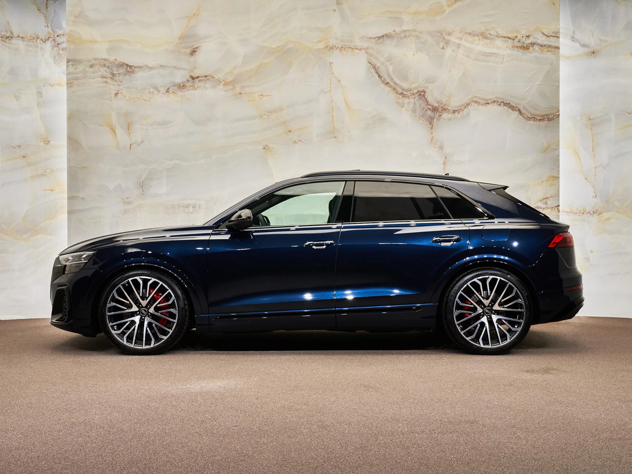 Hoofdafbeelding Audi Q8