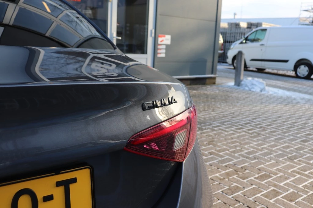 Hoofdafbeelding Alfa Romeo Giulia