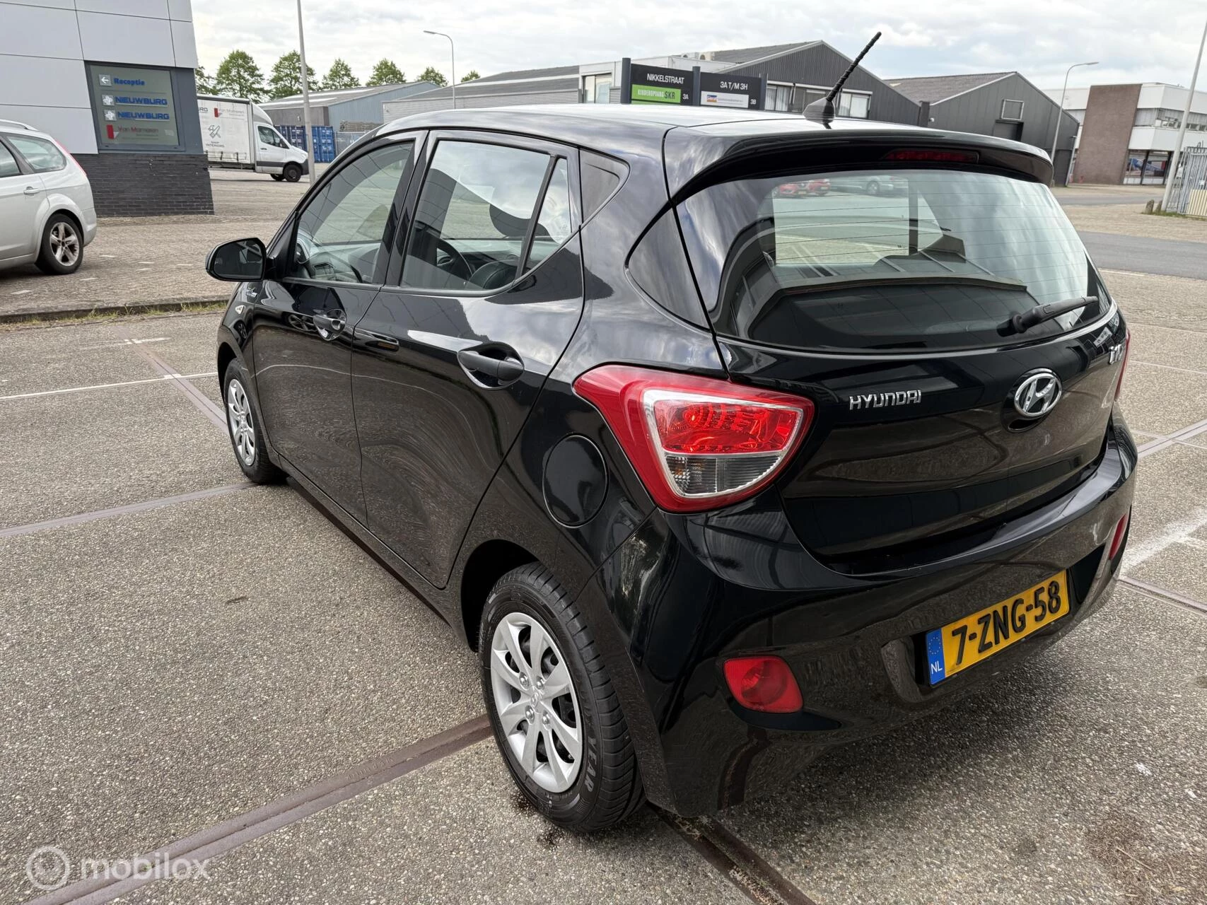 Hoofdafbeelding Hyundai i10