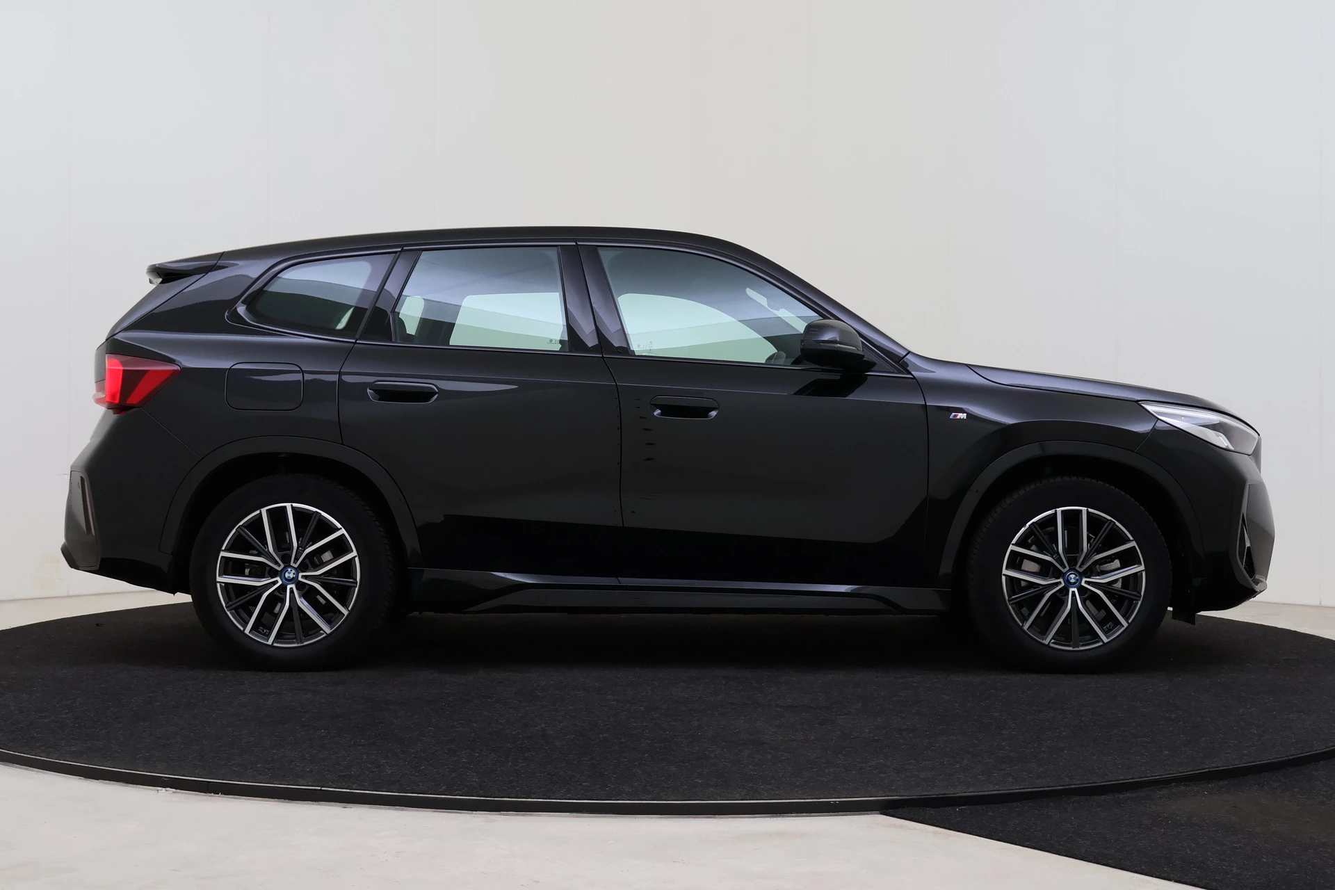 Hoofdafbeelding BMW iX1