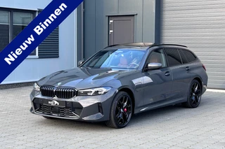 BMW 3 Serie Touring 330e 293pk M-Sport PANO H/K HUD TREKHAAK LEER 19" MY2025!