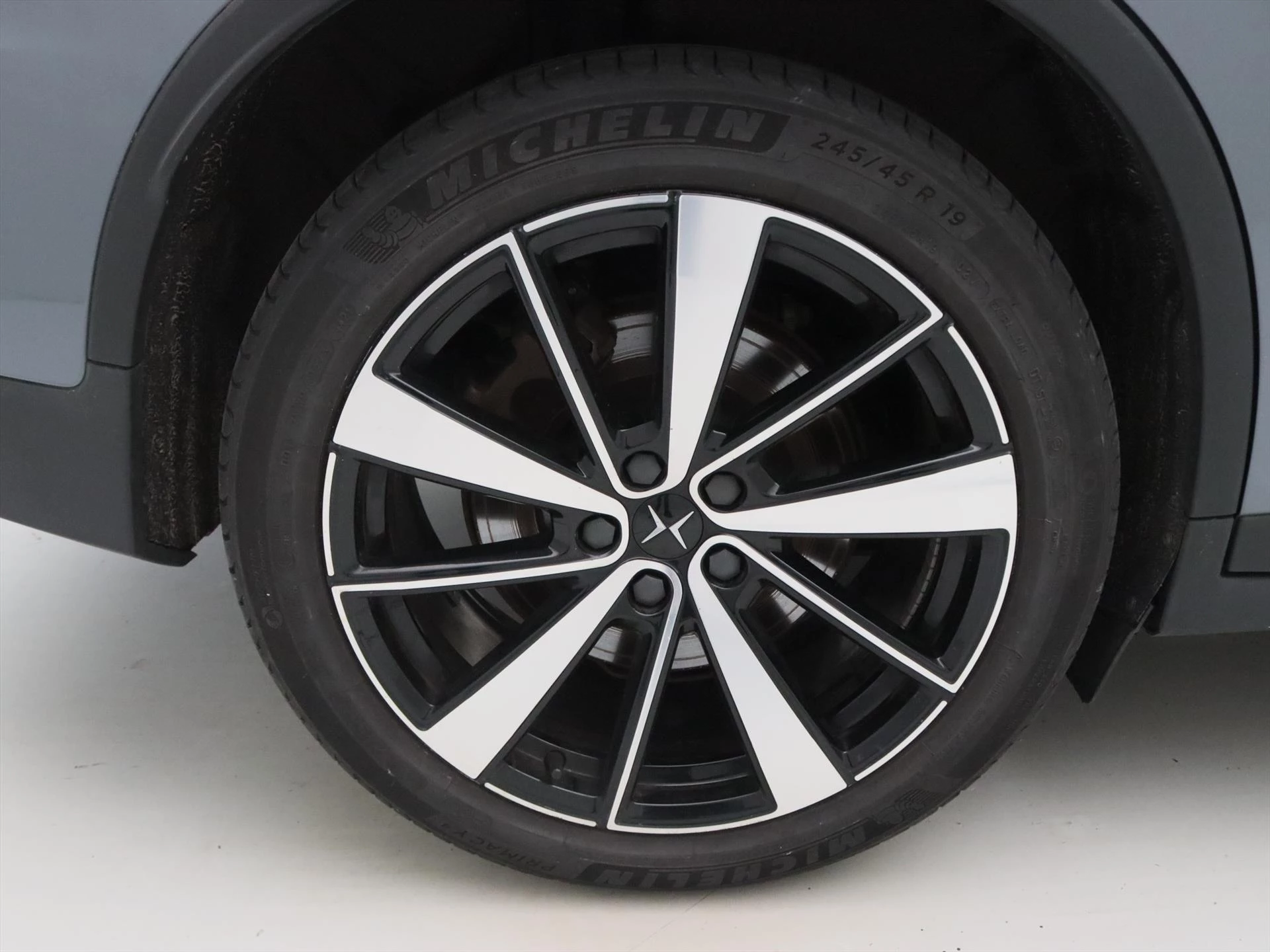 Hoofdafbeelding Polestar 2