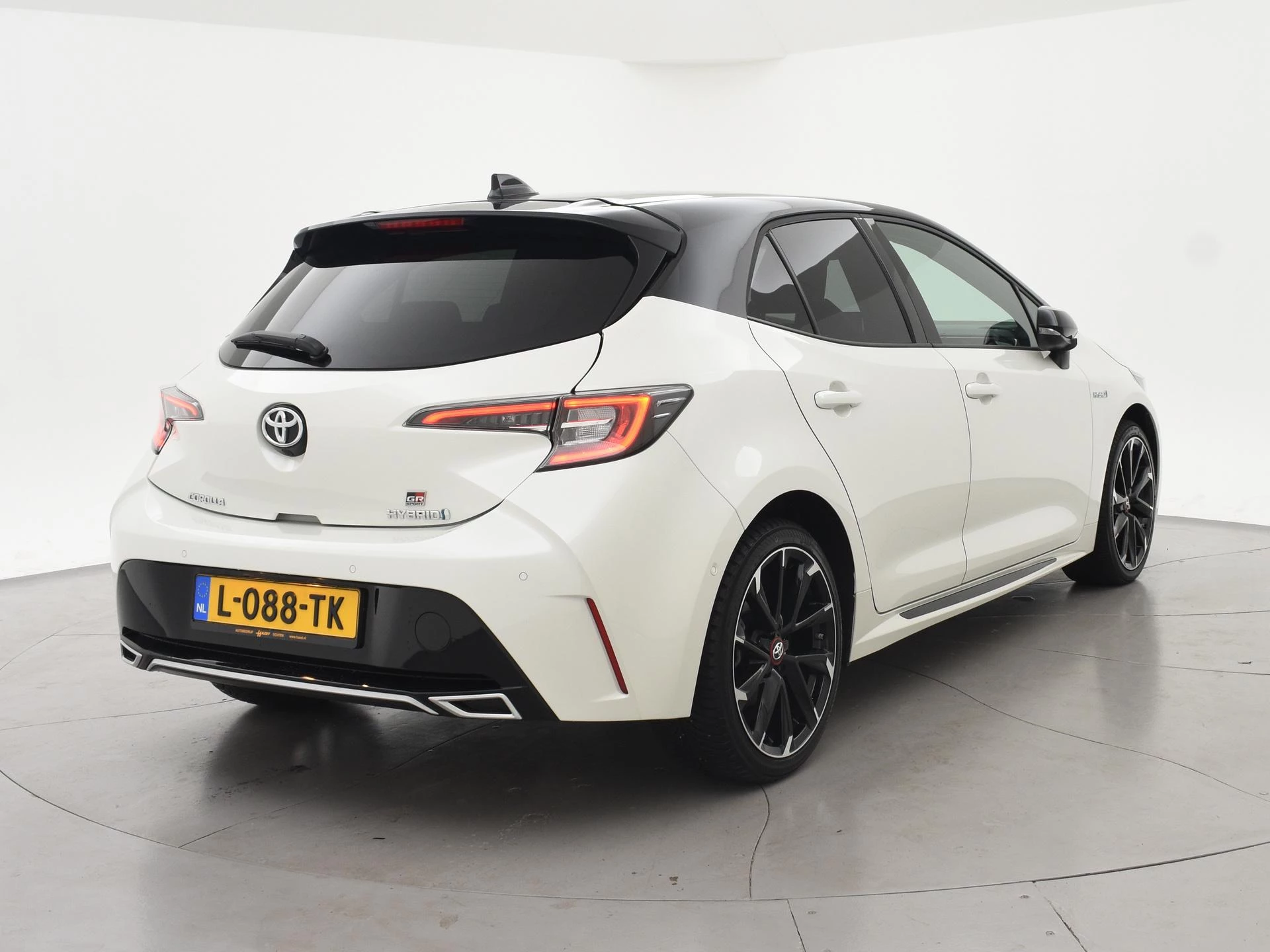 Hoofdafbeelding Toyota Corolla