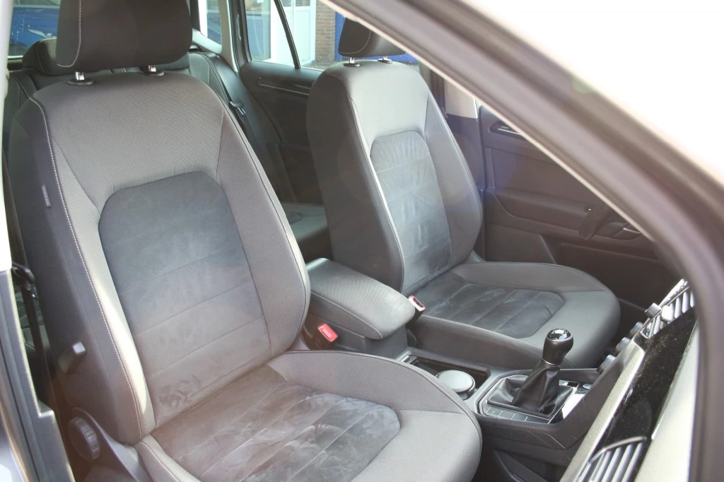 Hoofdafbeelding Volkswagen Golf Sportsvan