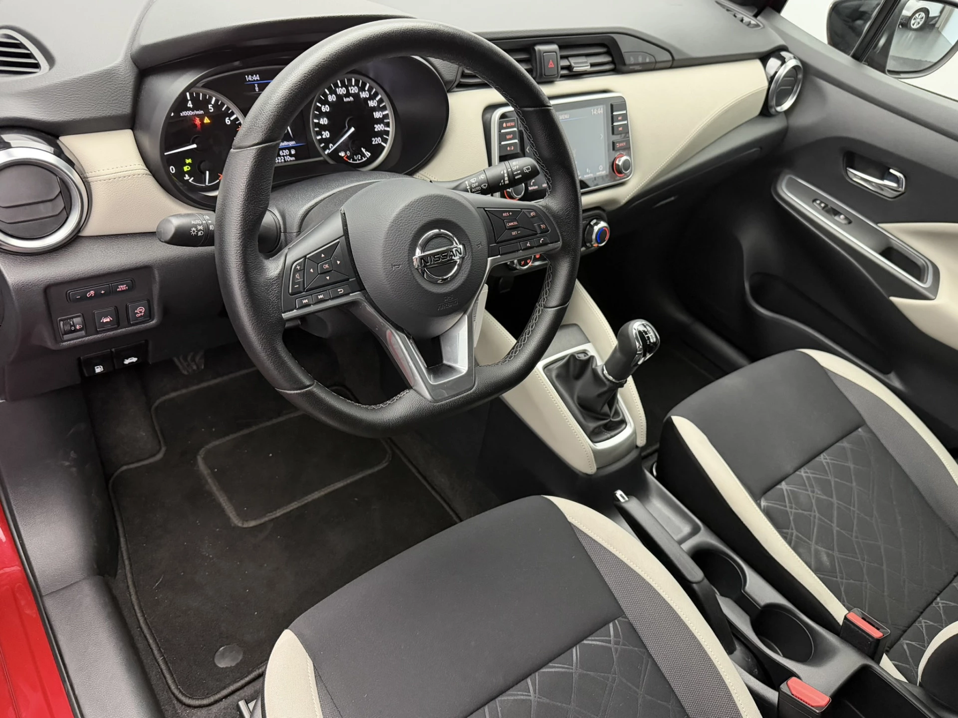 Hoofdafbeelding Nissan Micra