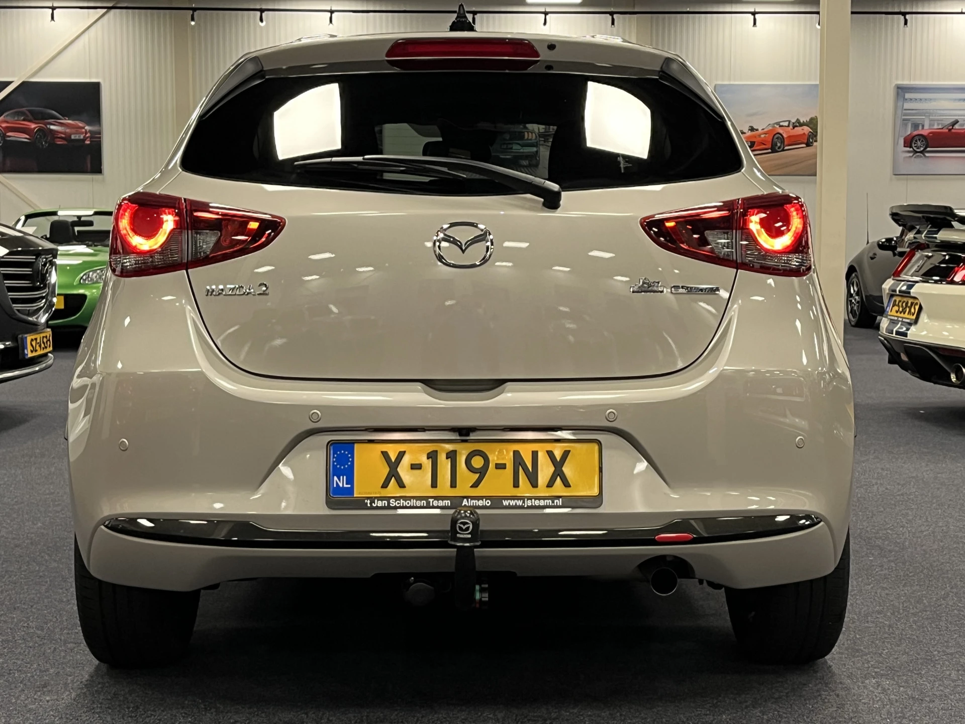 Hoofdafbeelding Mazda 2