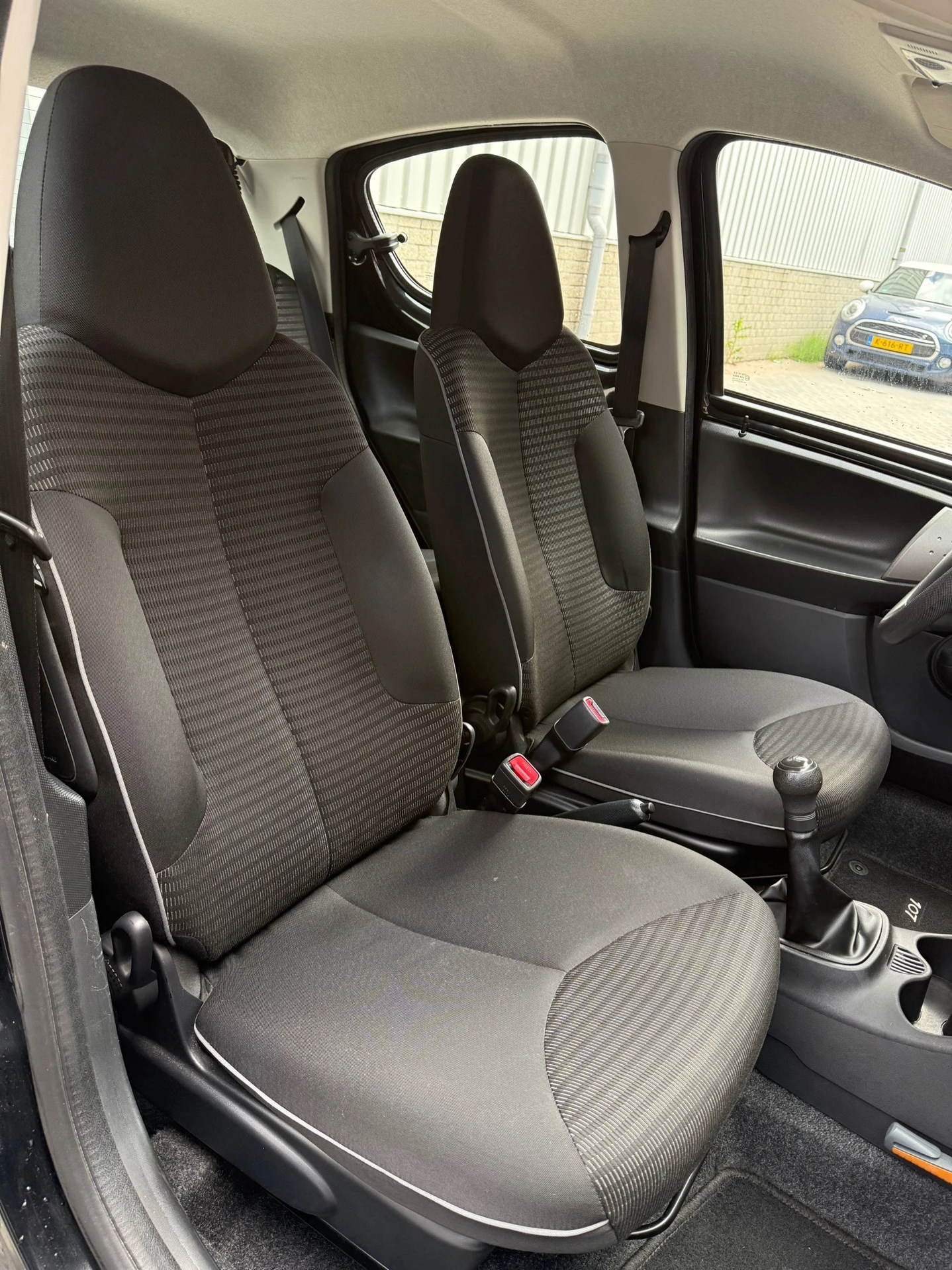 Hoofdafbeelding Peugeot 107
