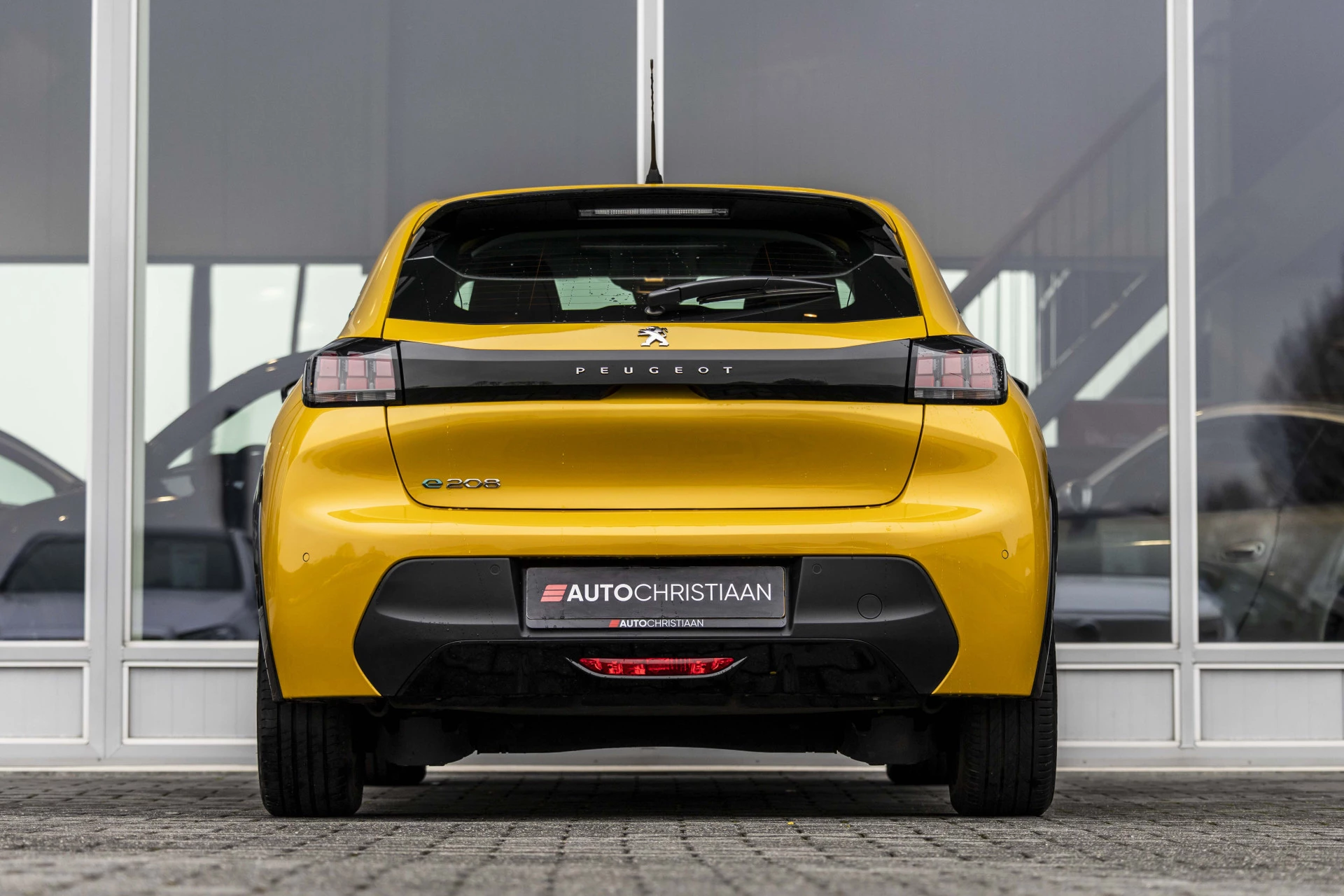 Hoofdafbeelding Peugeot e-208