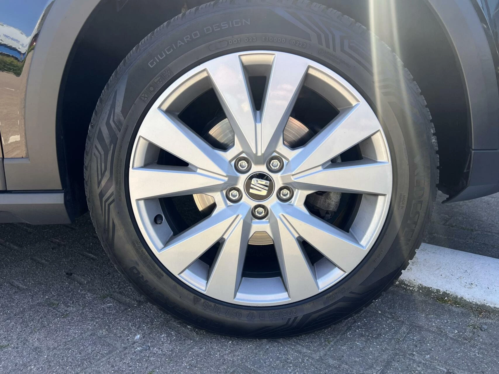 Hoofdafbeelding SEAT Arona