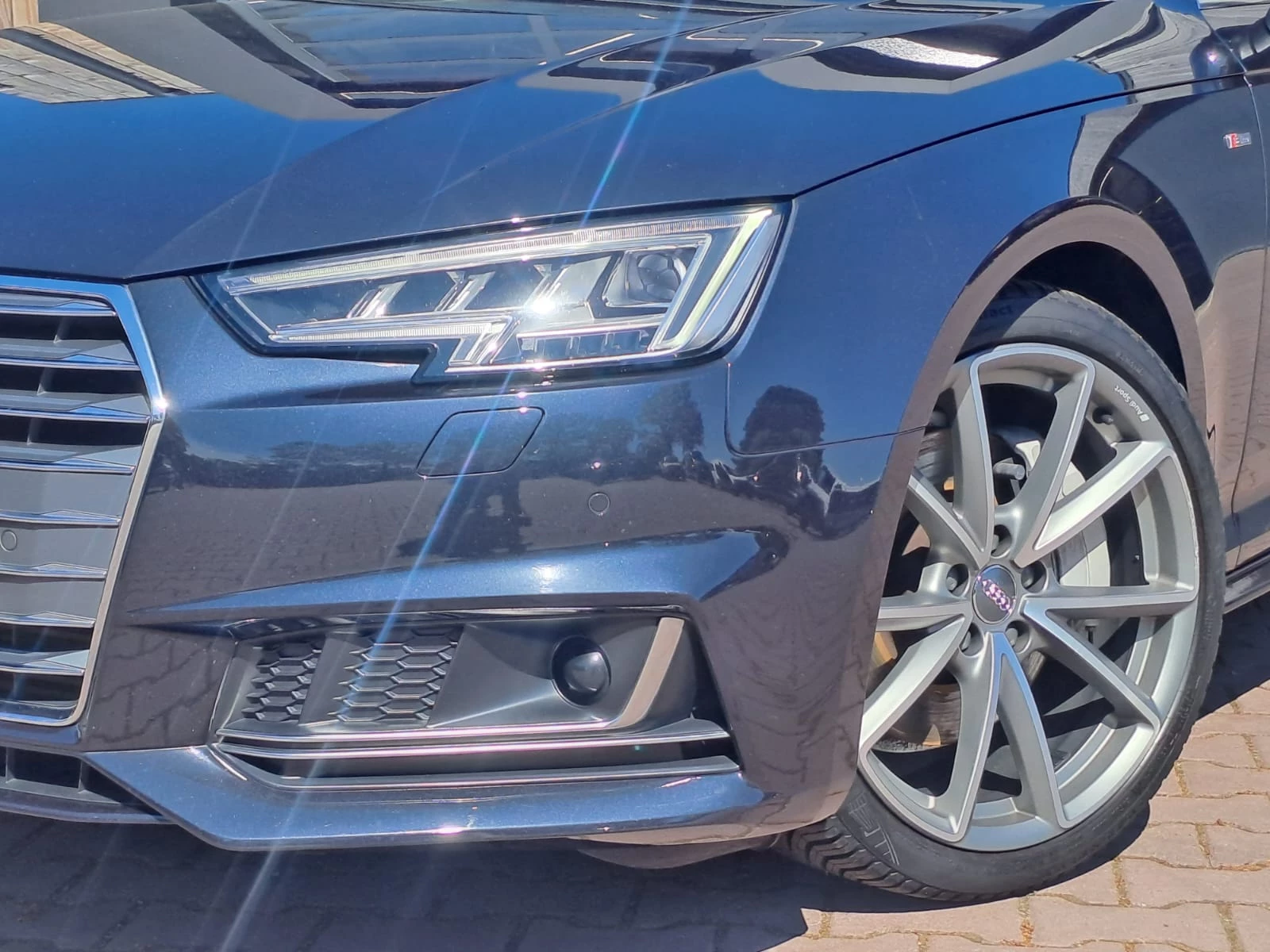 Hoofdafbeelding Audi A4