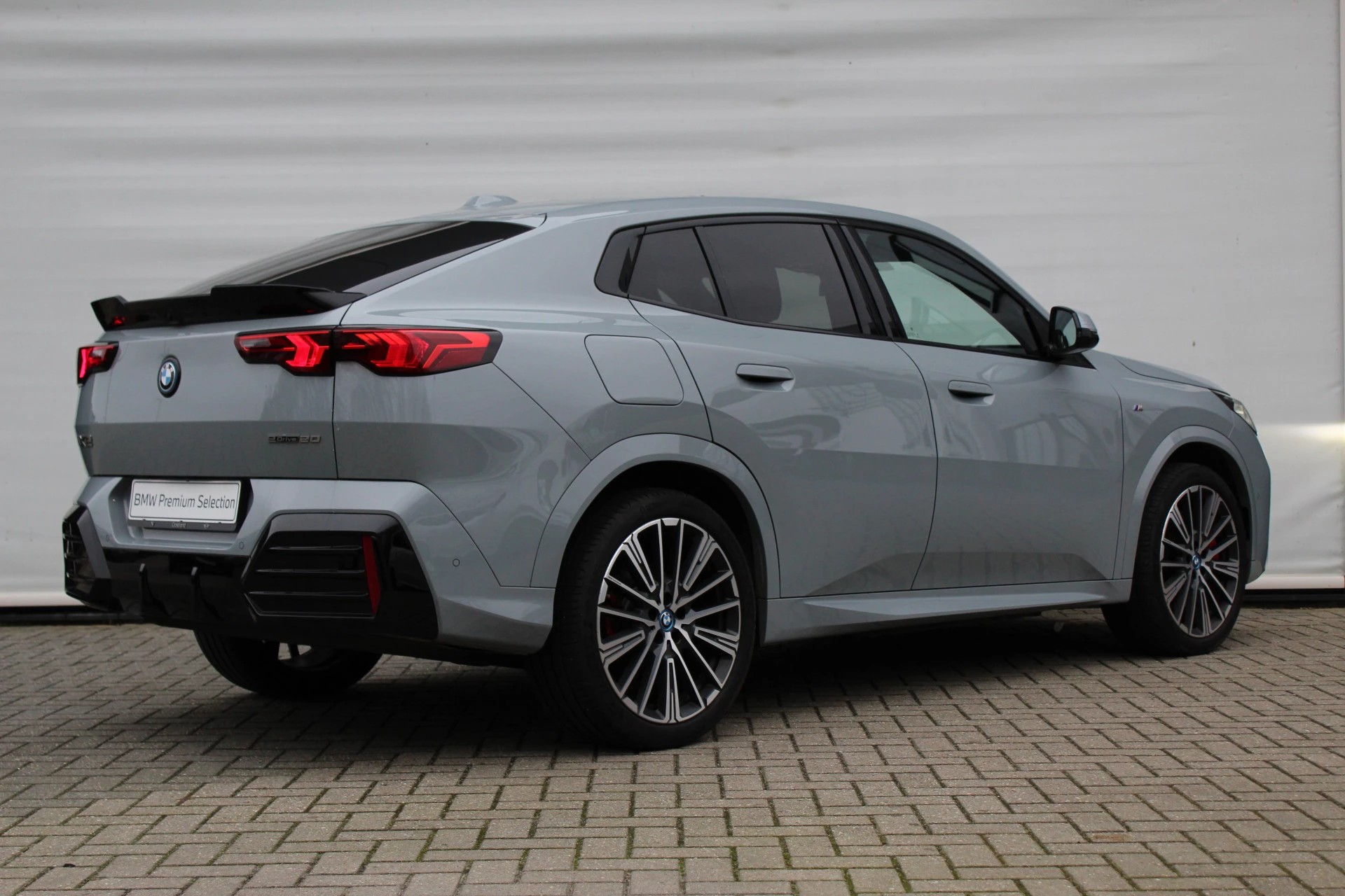 Hoofdafbeelding BMW iX2