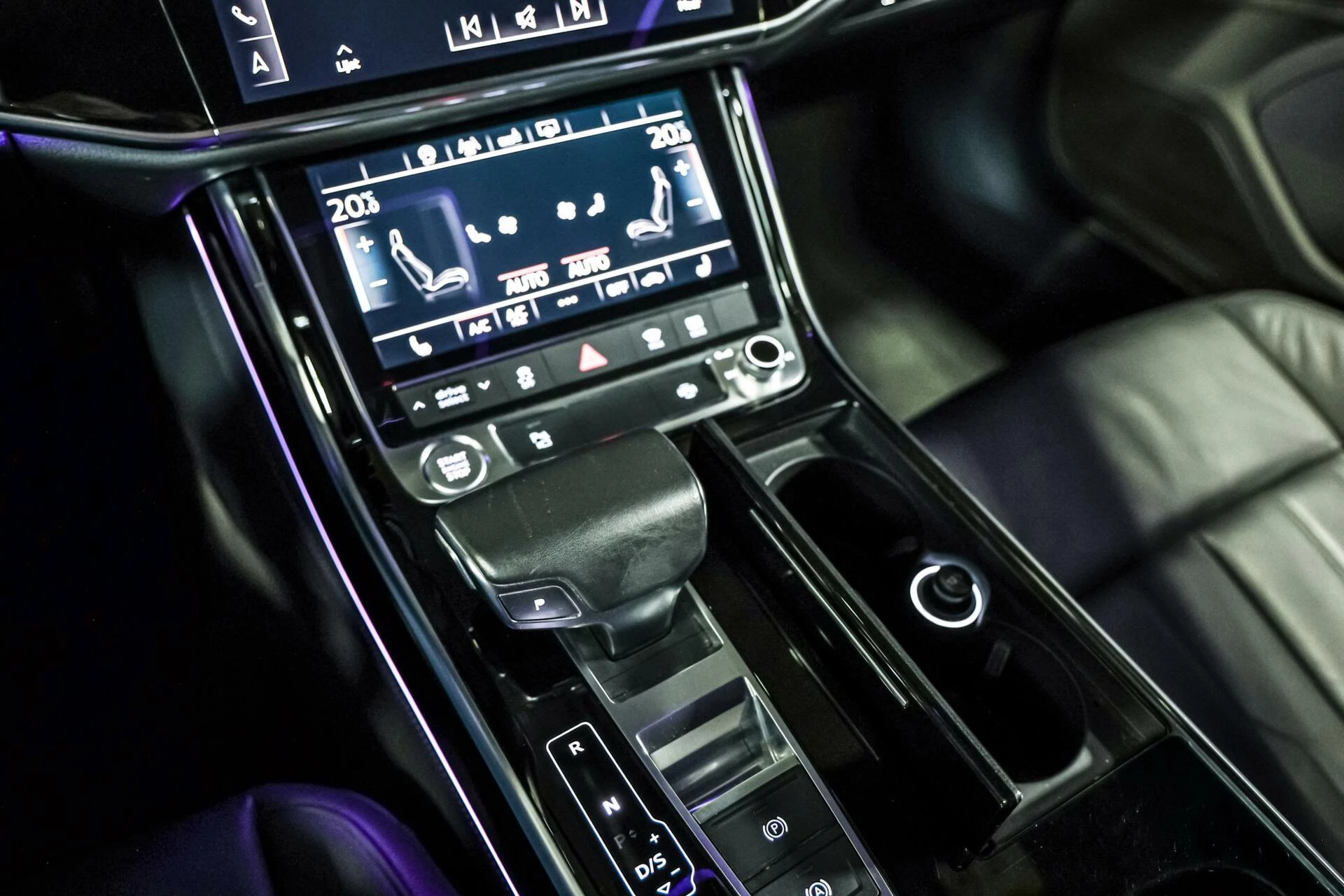 Hoofdafbeelding Audi A8