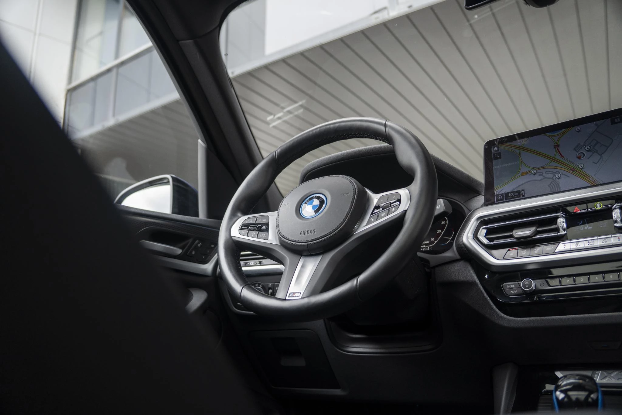 Hoofdafbeelding BMW iX3