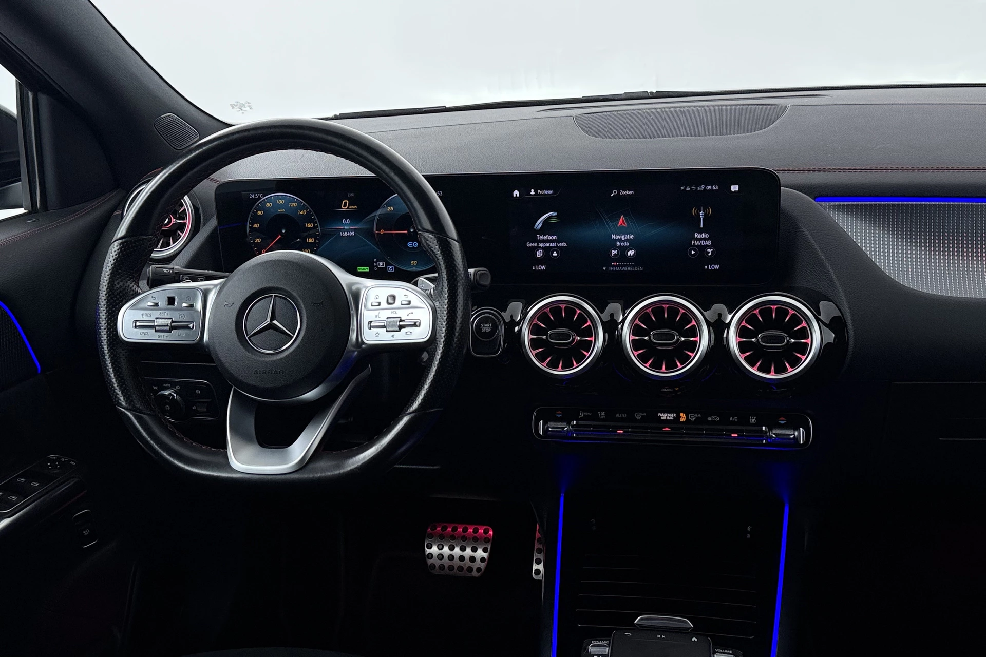 Hoofdafbeelding Mercedes-Benz EQA