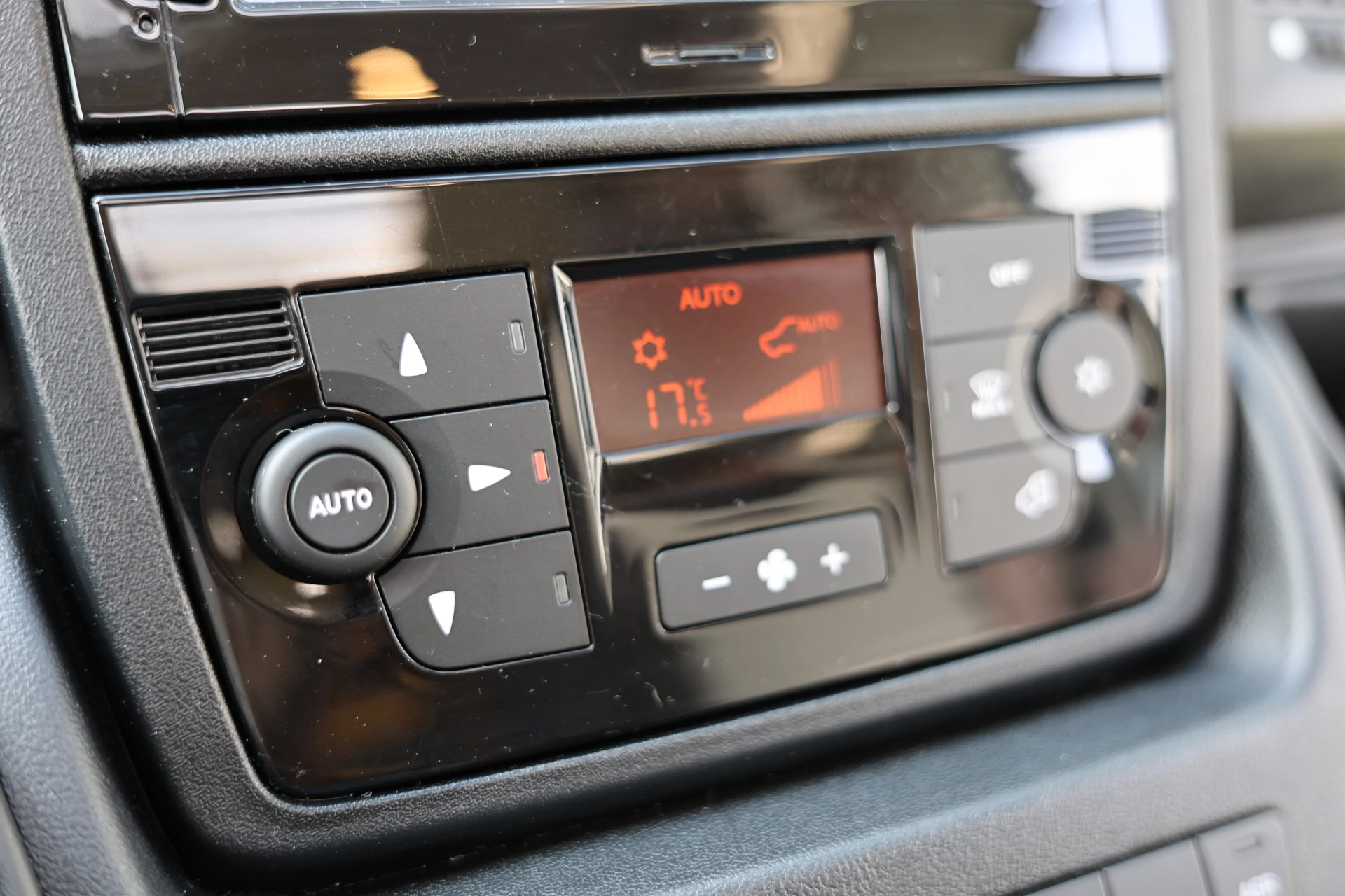 Hoofdafbeelding Weinsberg R57 PEPPER EDITION