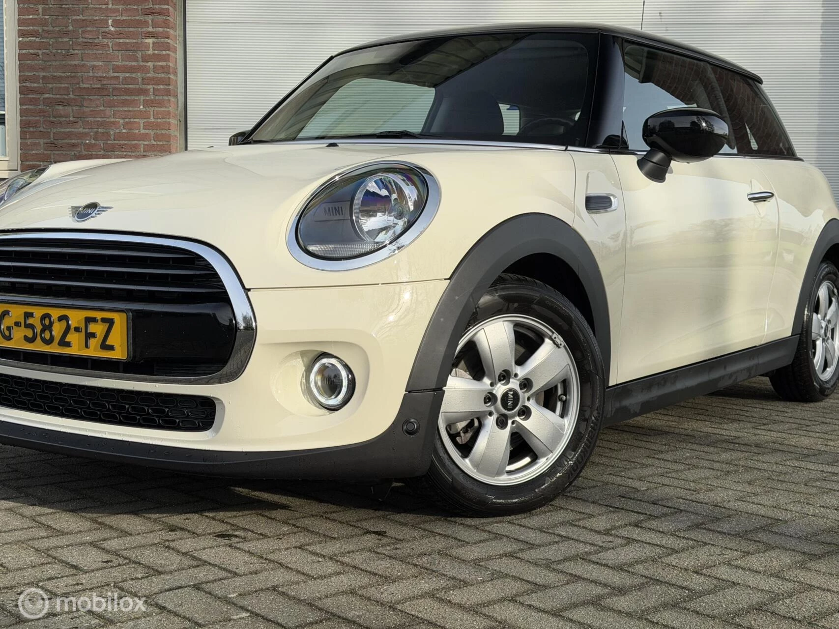 Hoofdafbeelding MINI Cooper
